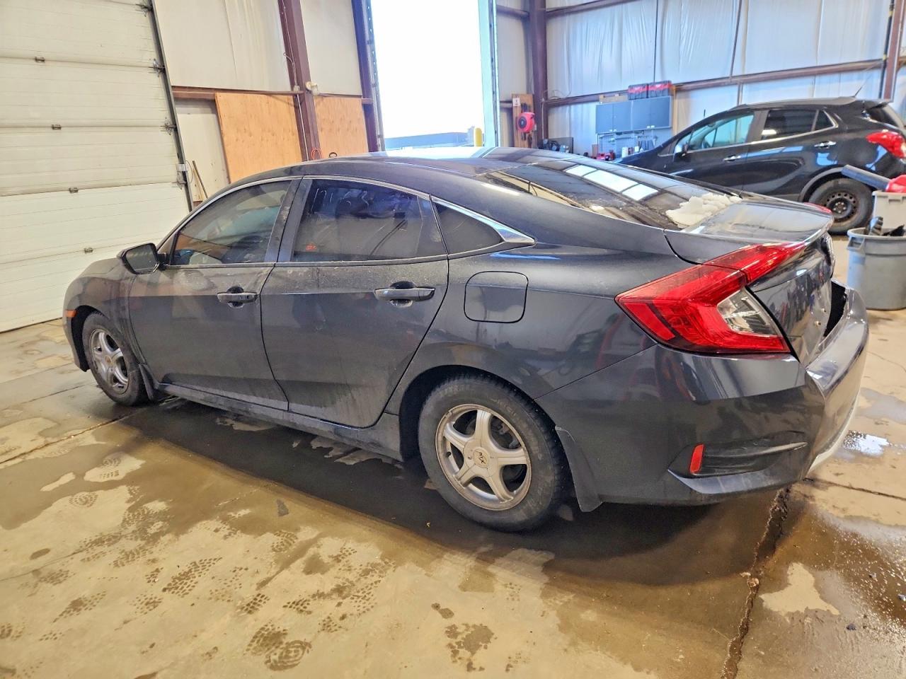 2019 Honda Civic Ex - Image 2