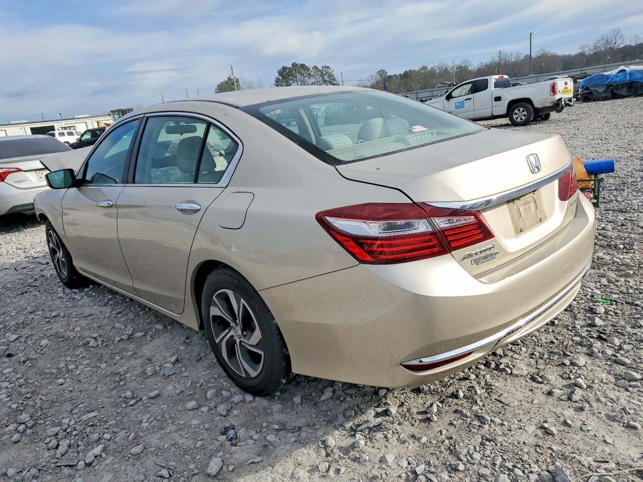 2017 Honda Accord Lx - Фото 2