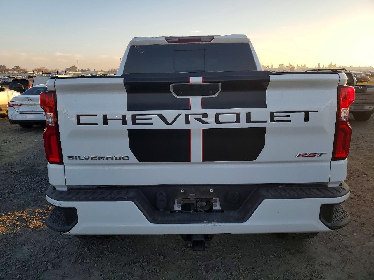 2019 Chevrolet Silverado C1500 Rst - Фото 6