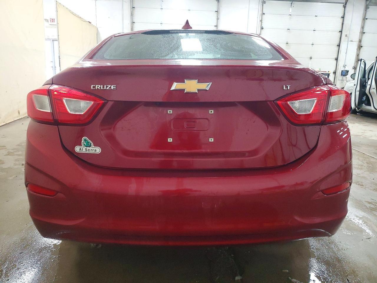 2018 Chevrolet Cruze Lt - Image 6