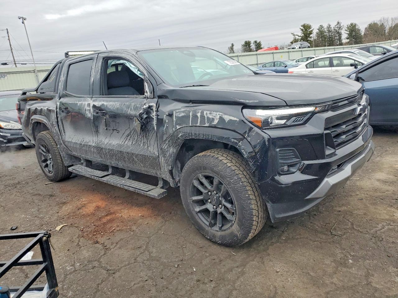 2025 Chevrolet Colorado Z71 - Image 4