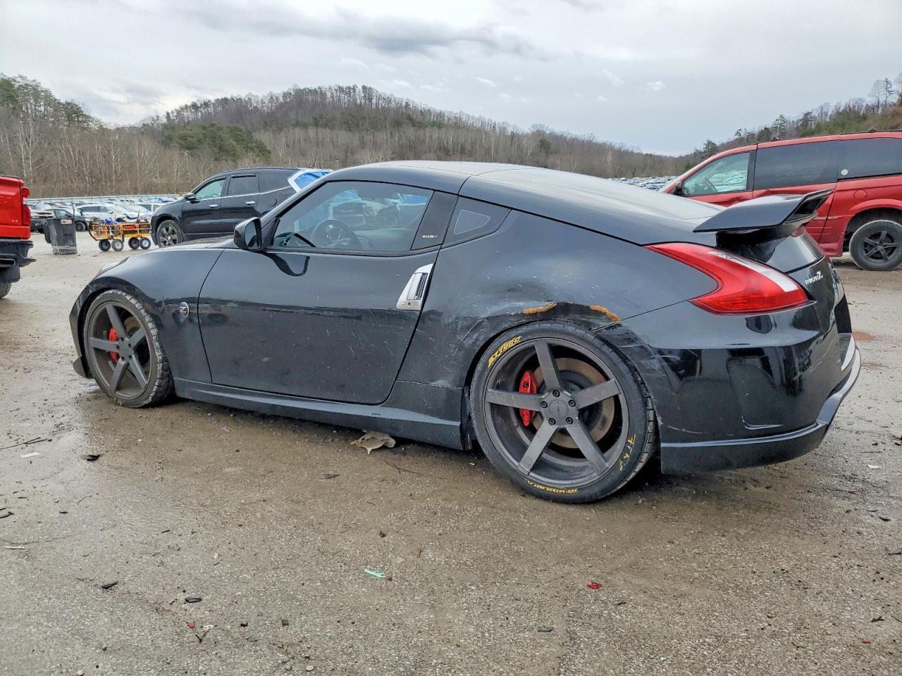 2009 Nissan 370Z - Фото 2