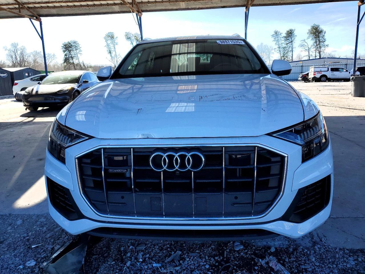 2023 Audi Q8 Premium - Фото 5
