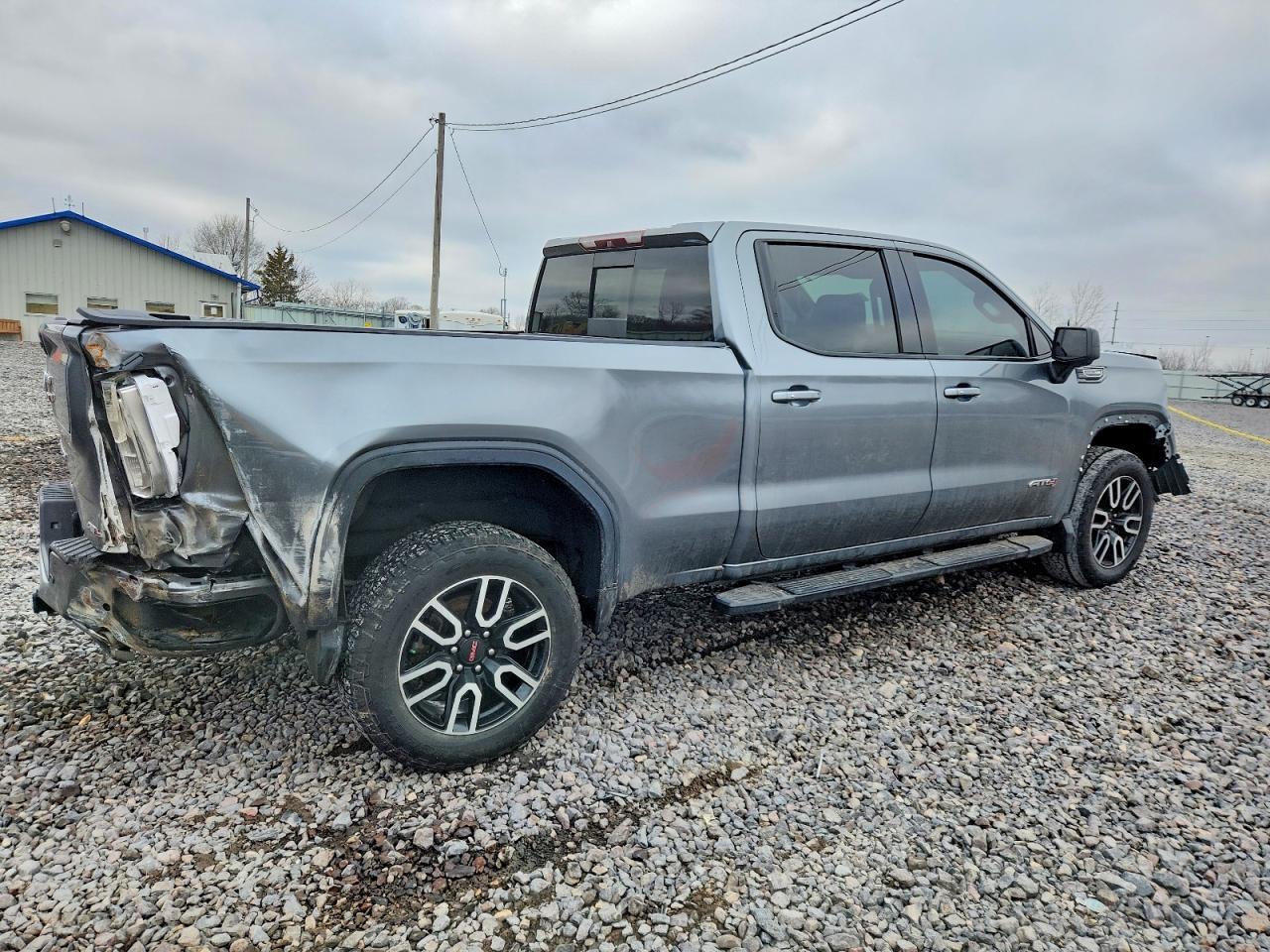 2019 GMC Sierra K1500 At4 - Фото 3