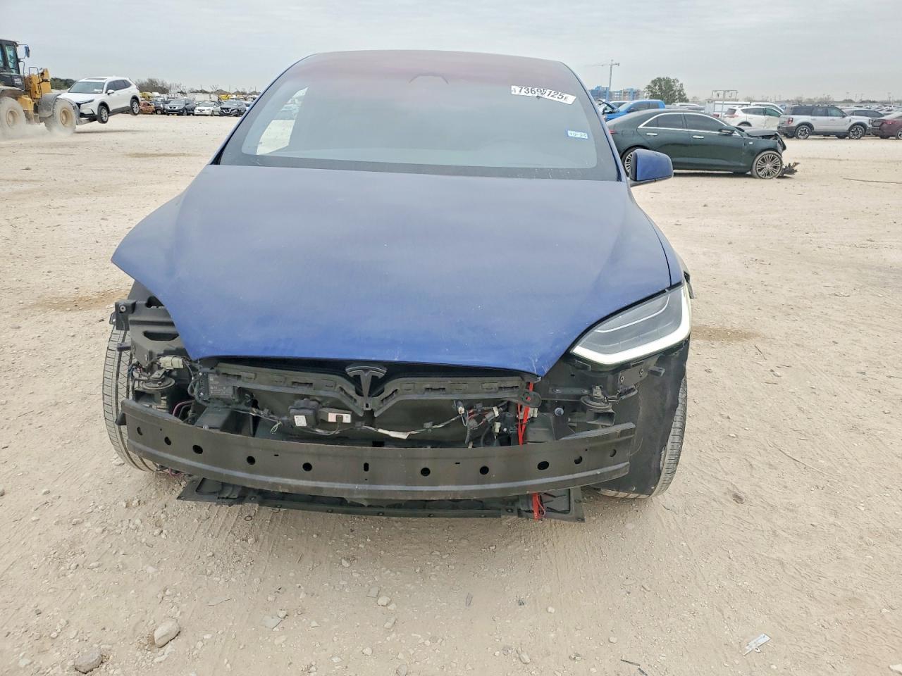 2017 Tesla Model X - Image 5