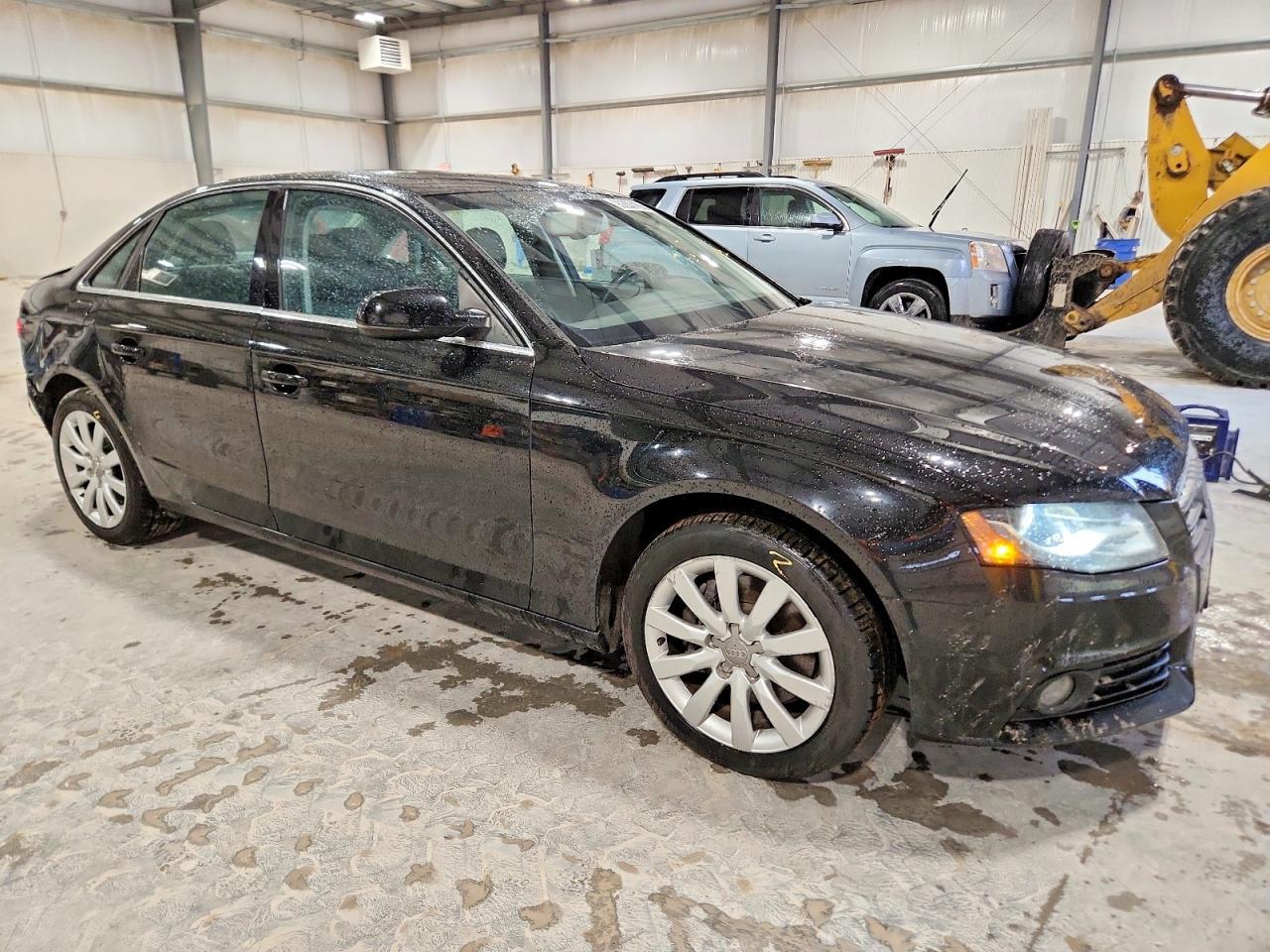 2011 Audi A4 Premium Plus - Фото 4