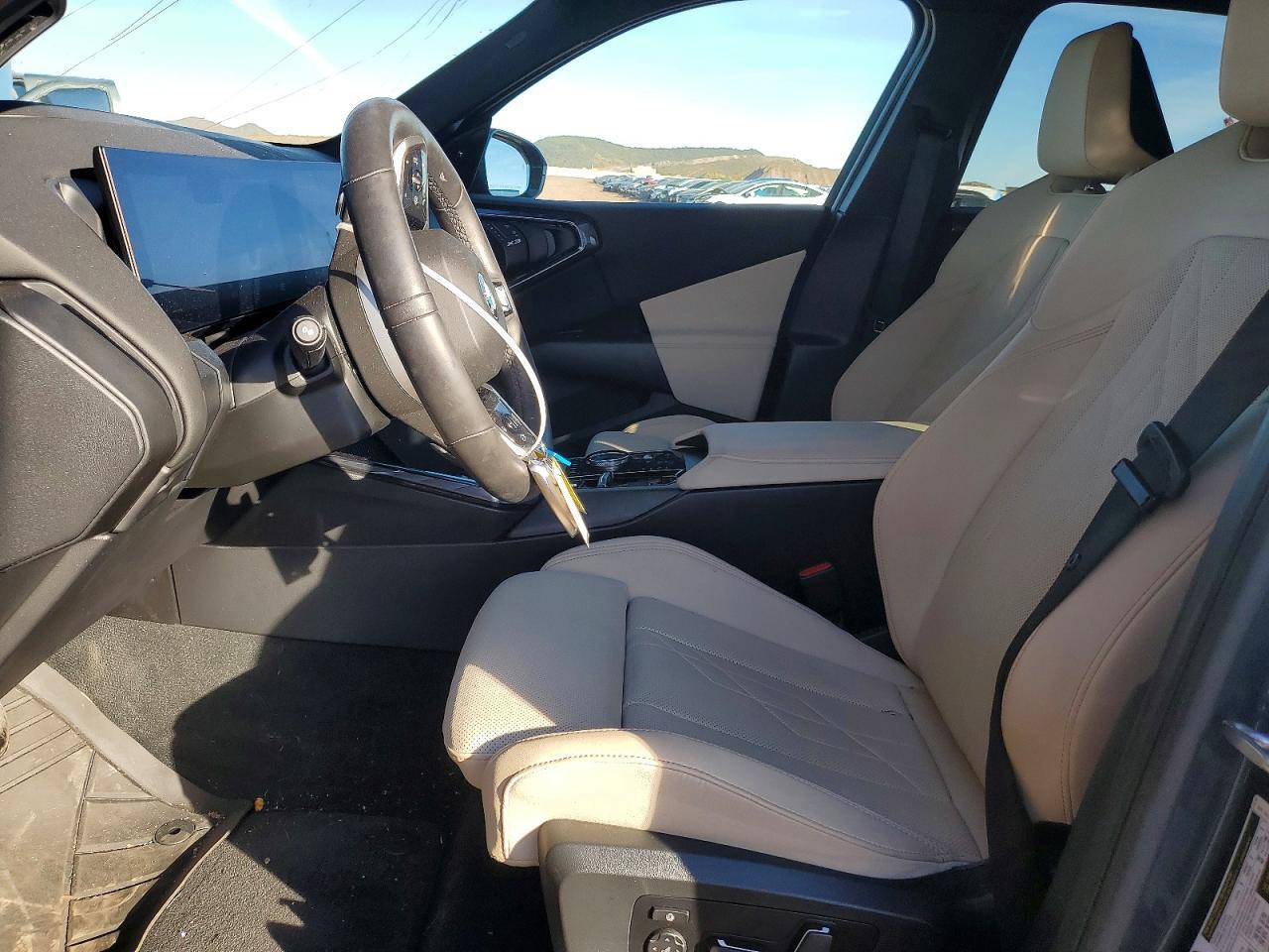 2025 BMW X3 30 xDrive - Image 7