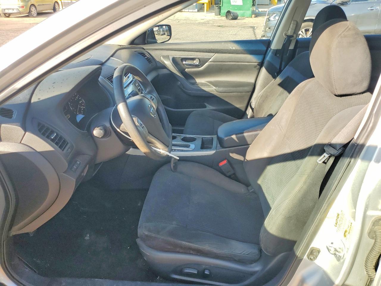 2015 Nissan Altima 2.5 S - Фото 7