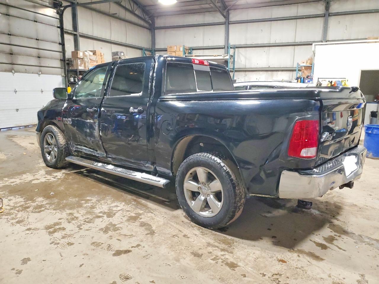 2015 Ram 1500 Slt - Image 2