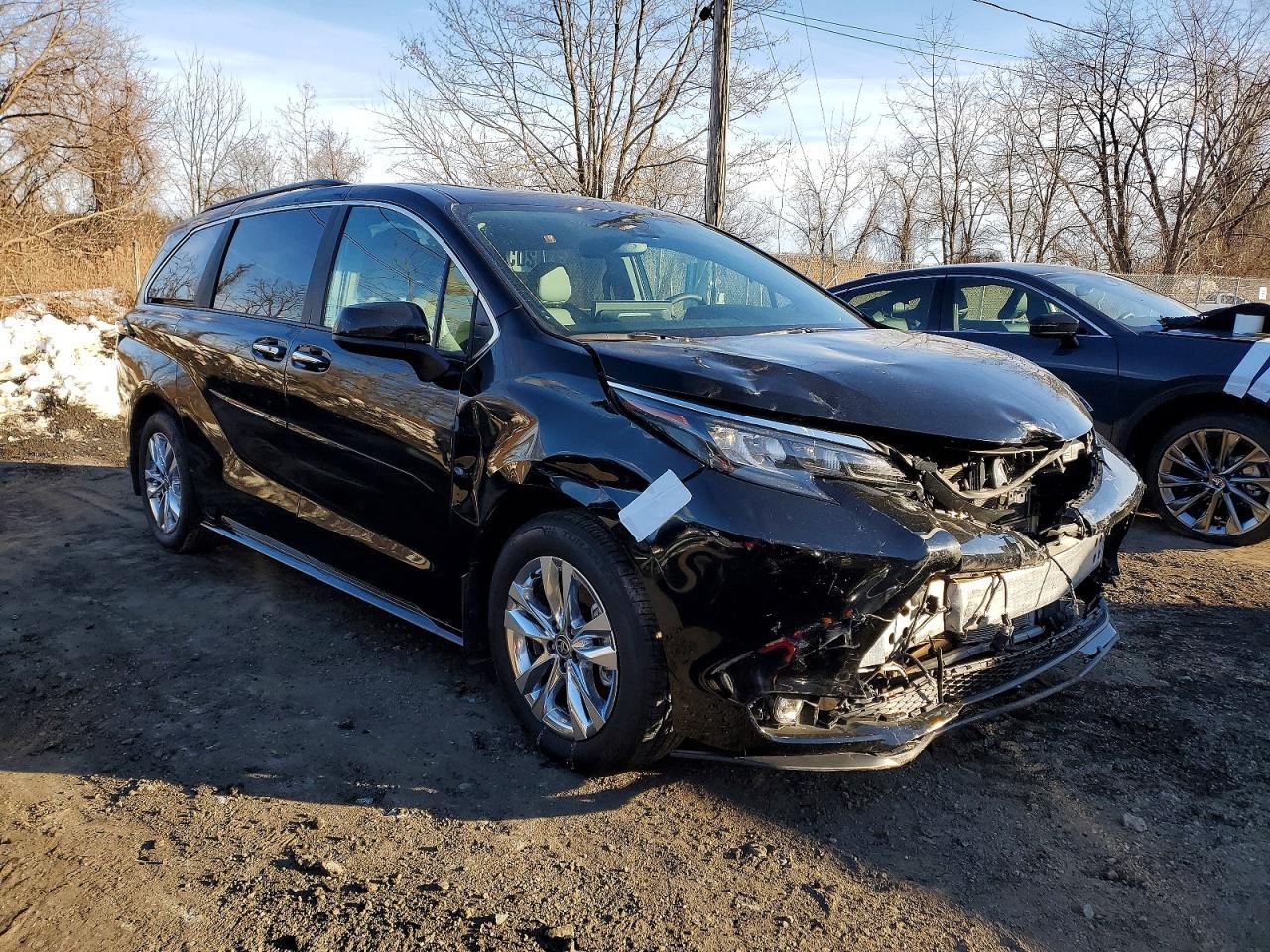 2025 Toyota Sienna Xle - Фото 4