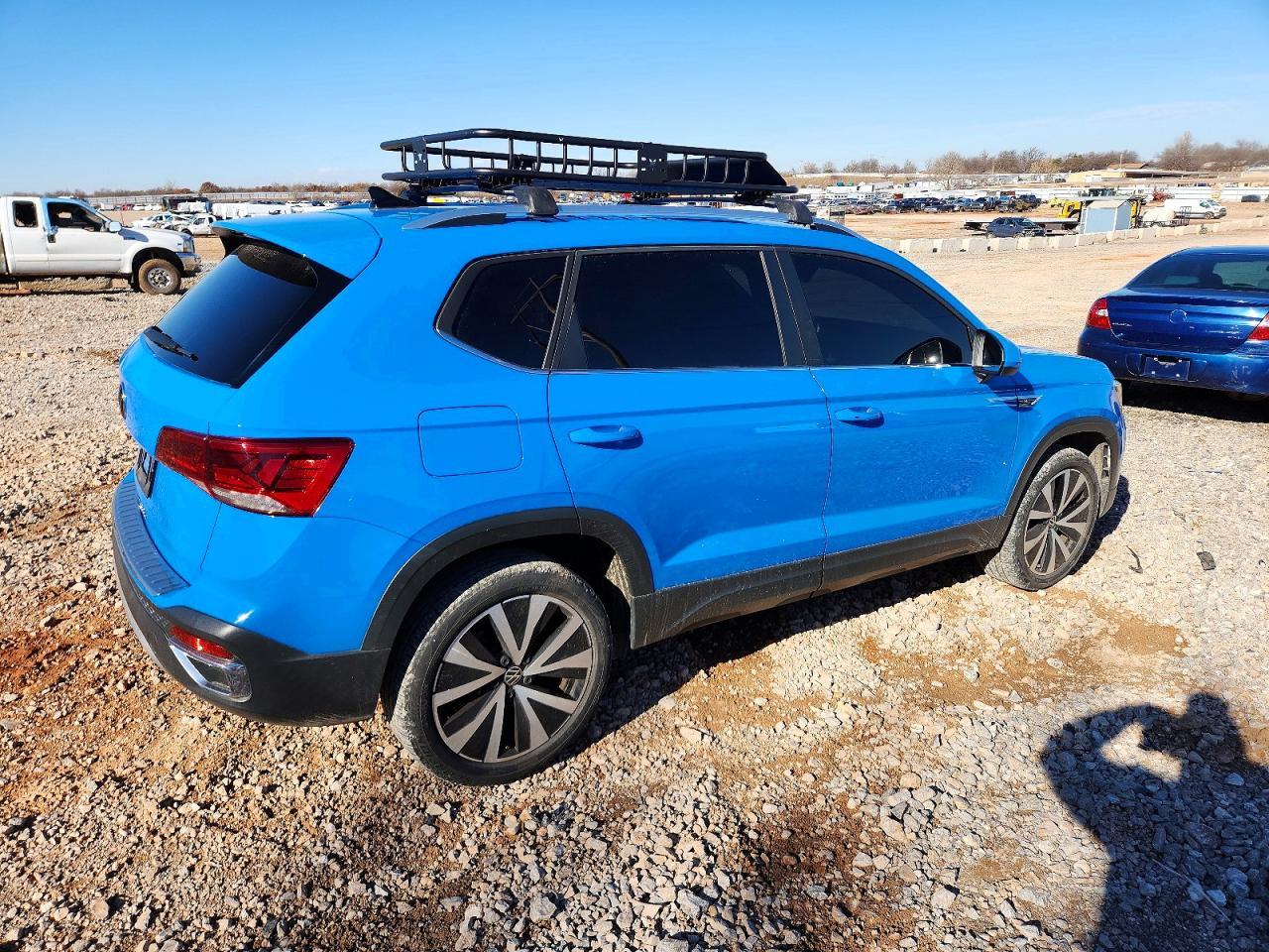 2022 Volkswagen Taos Se - Image 3