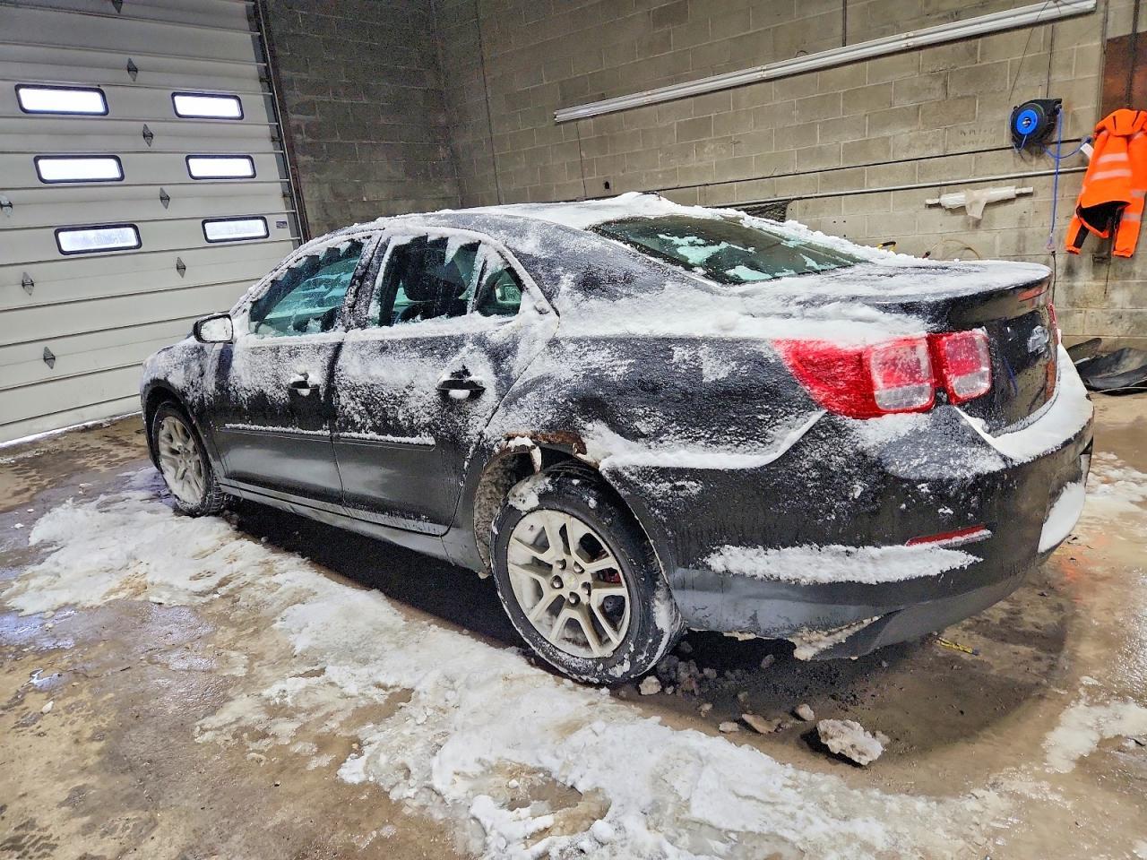 2013 Chevrolet Malibu 1Lt - Фото 2