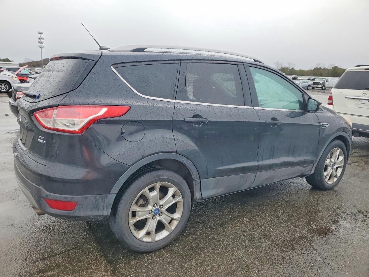 2014 Ford Escape Titanium - Фото 3