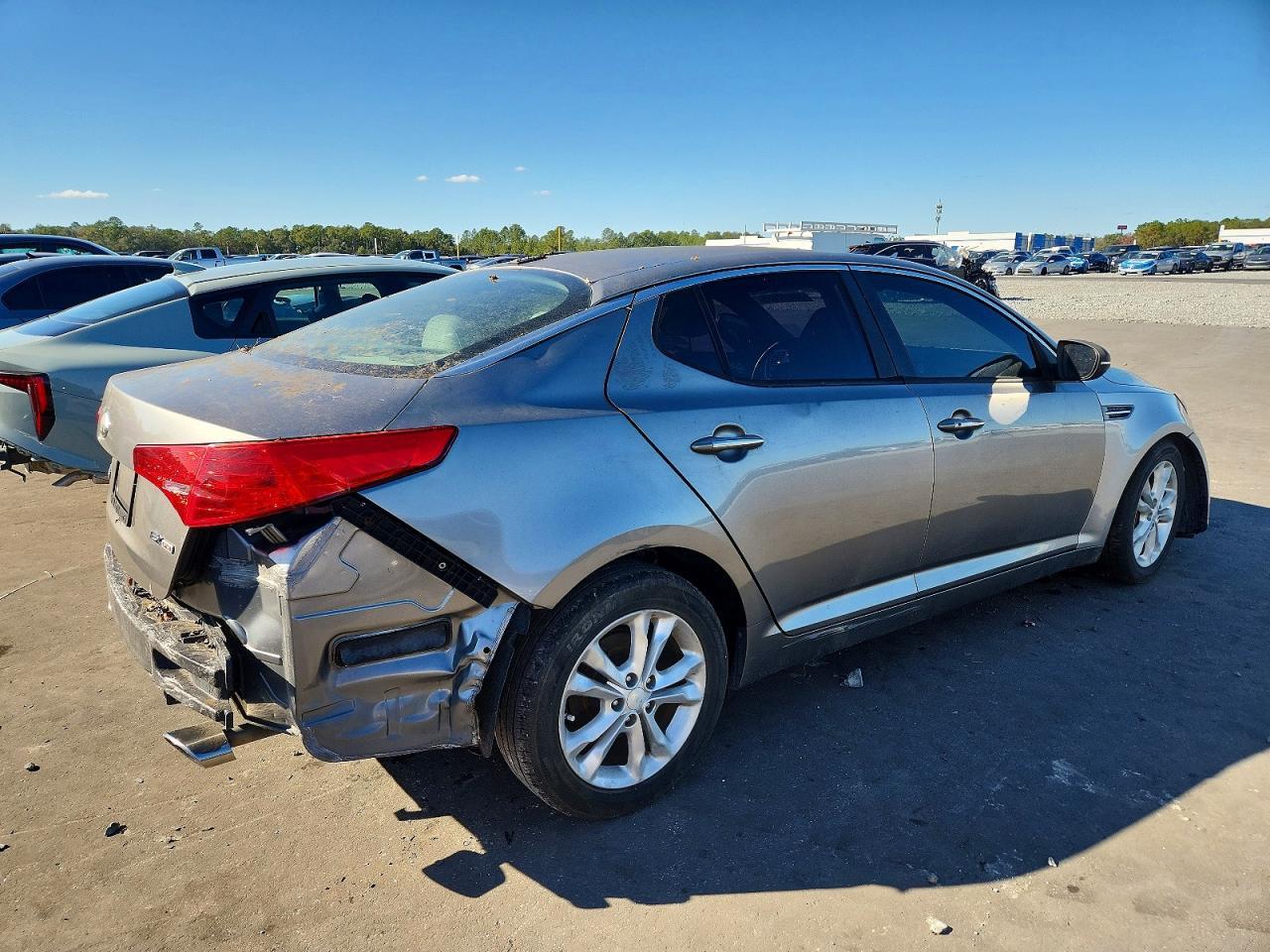2013 Kia Optima Ex - Image 3
