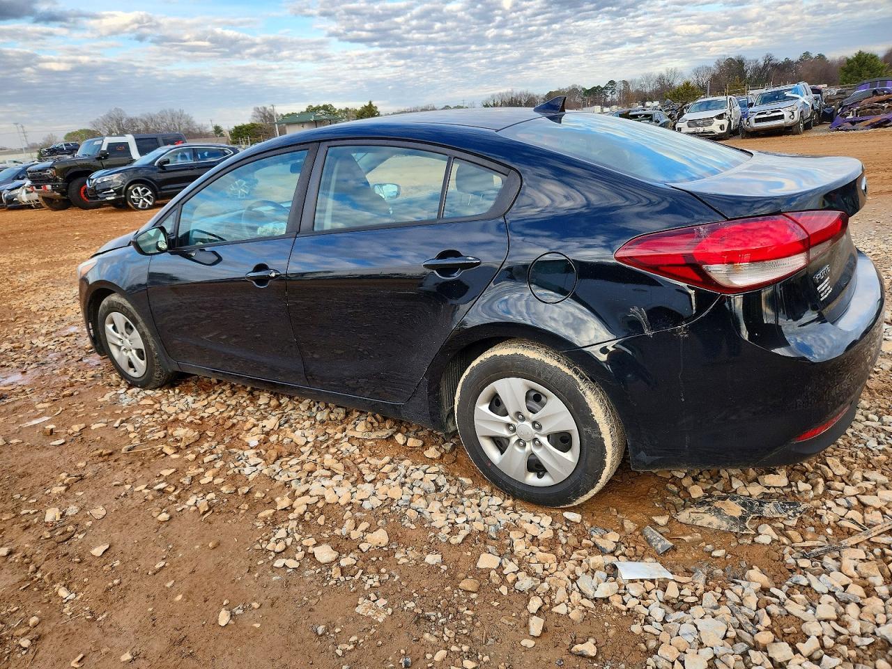 2017 Kia Forte Lx - Фото 2