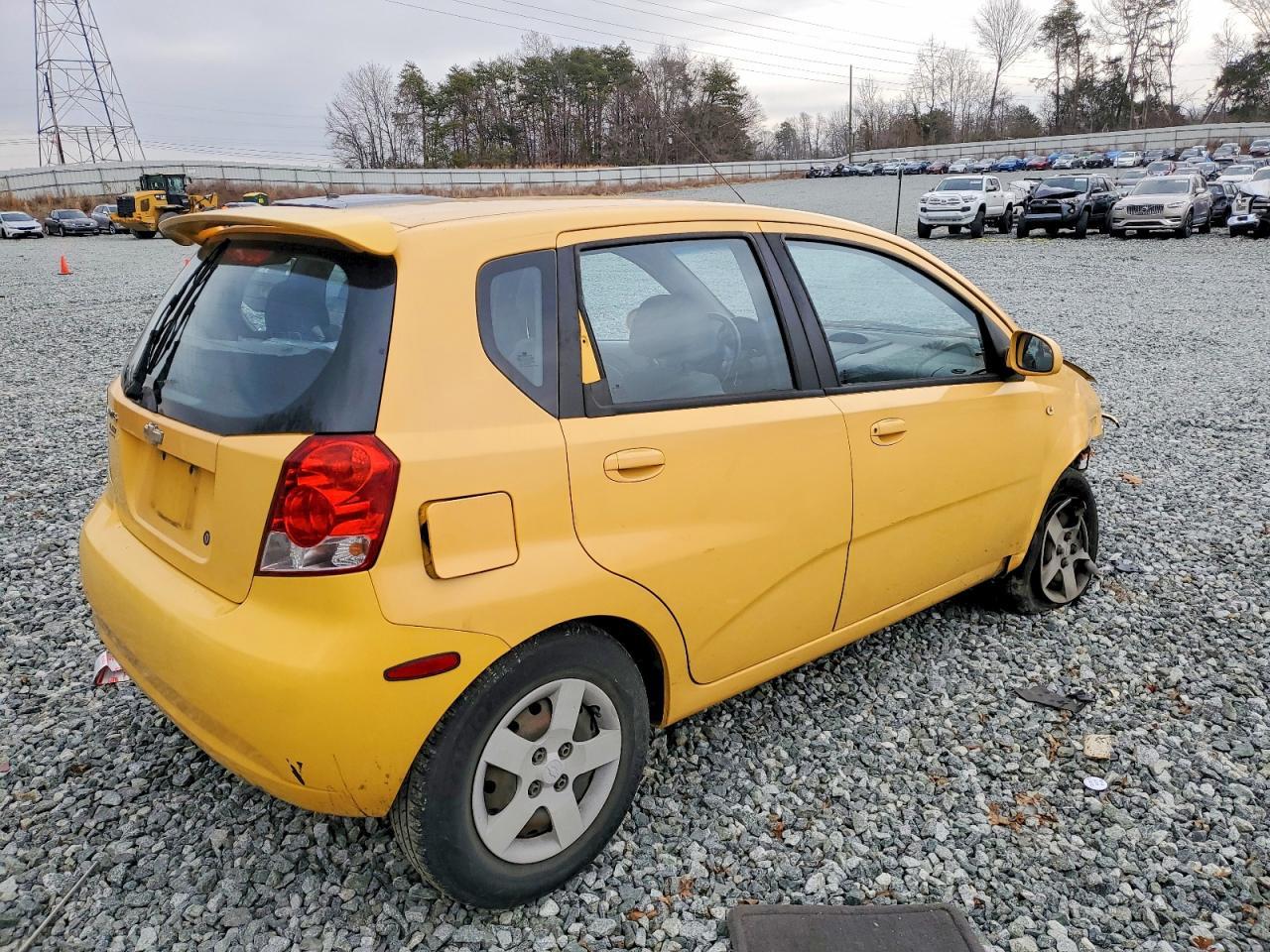 2005 Chevrolet Aveo Base - Фото 3