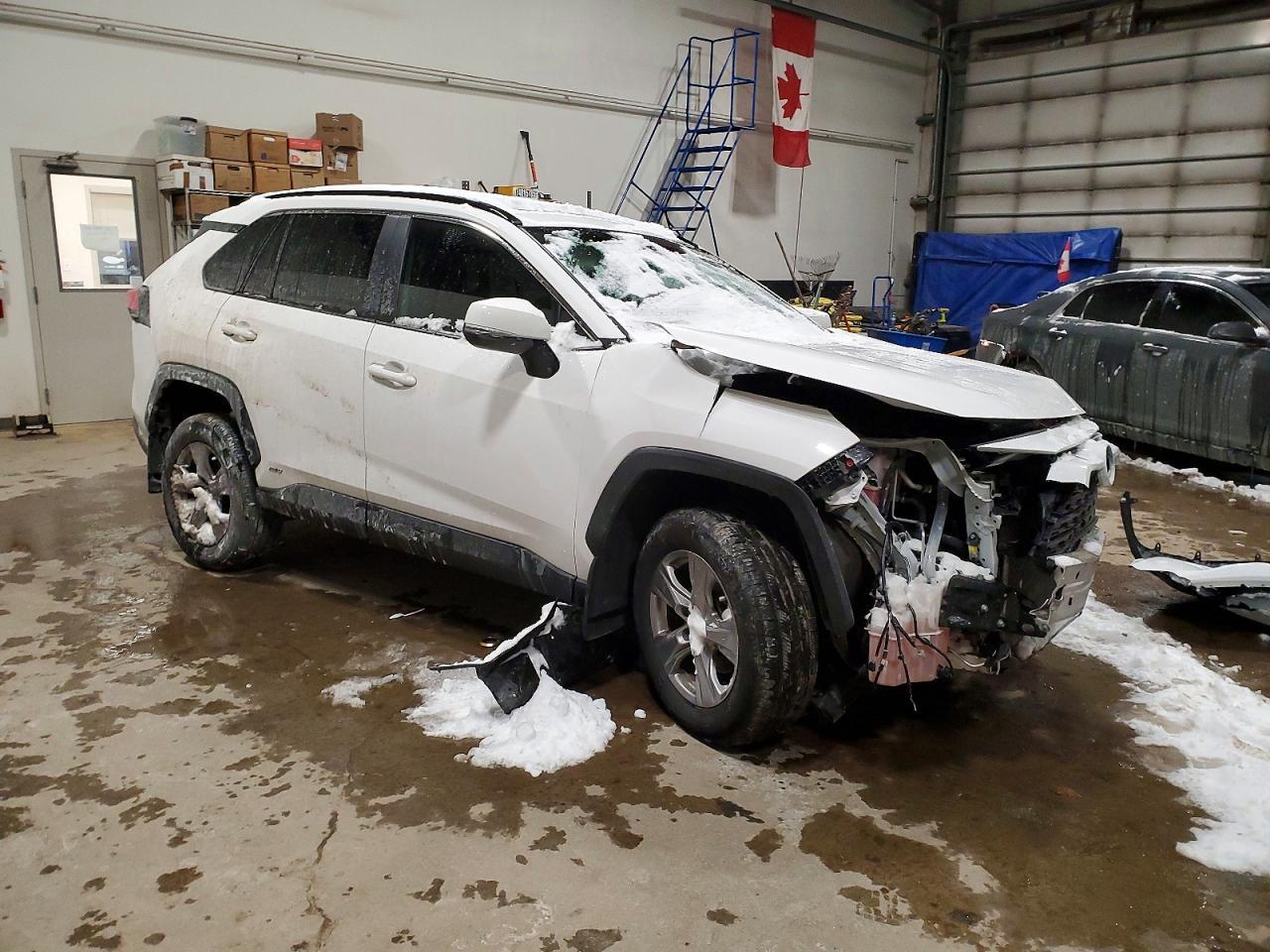 2024 Toyota Rav4 Xle - Image 4