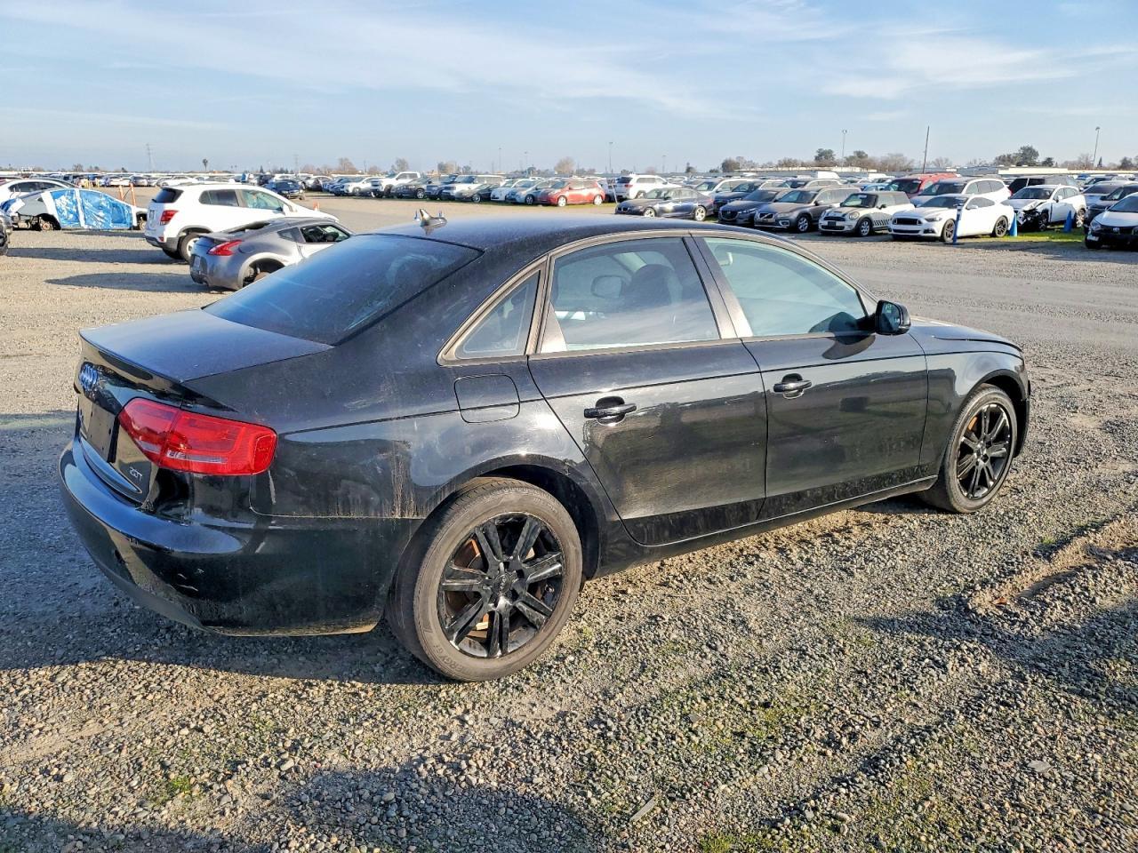 2011 Audi A4 Premium - Фото 3