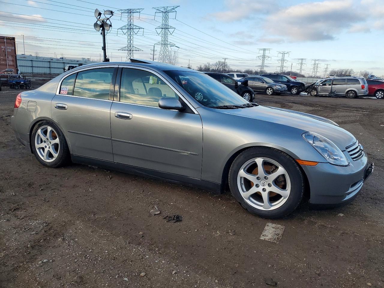 2004 Infiniti G35 Base - Фото 4