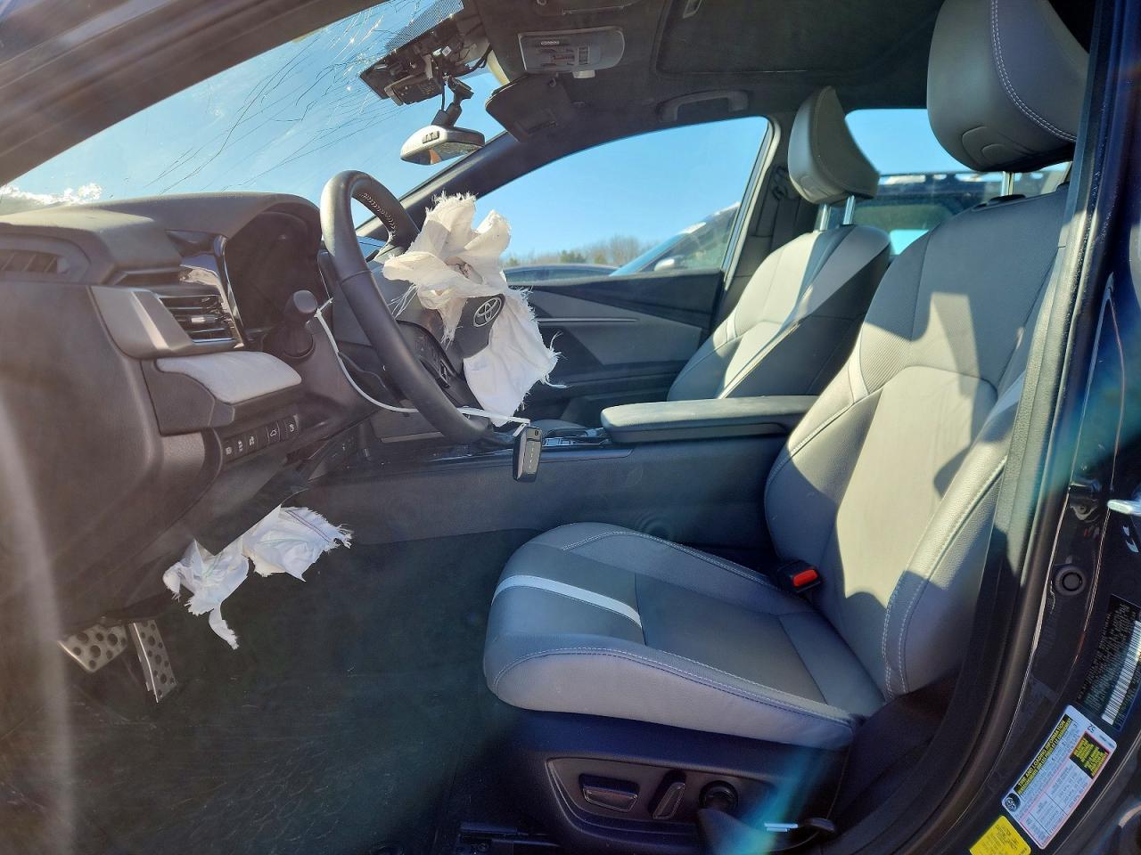 2025 Toyota Camry Se - Фото 7
