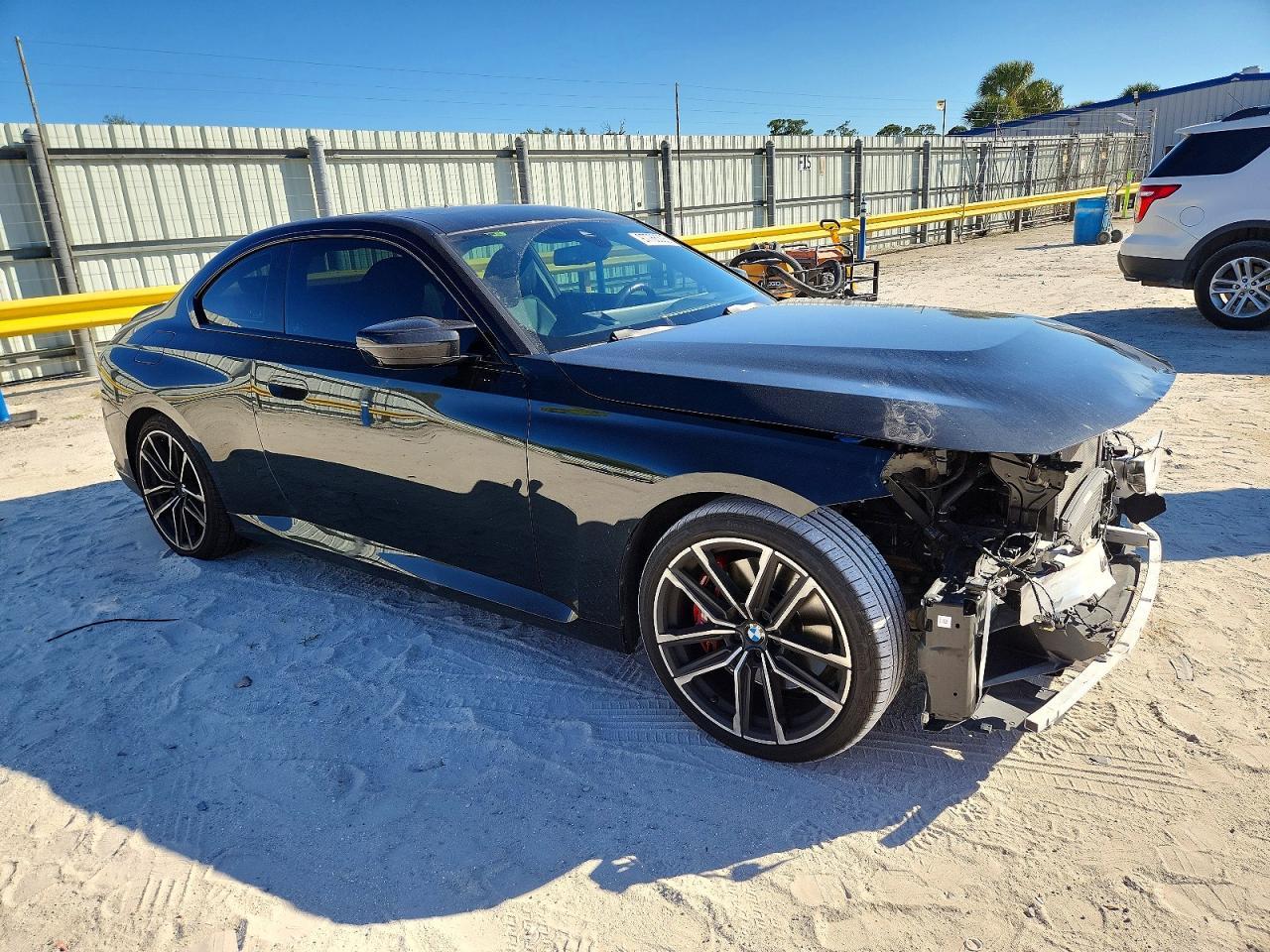 2023 BMW M240Xi - Фото 4