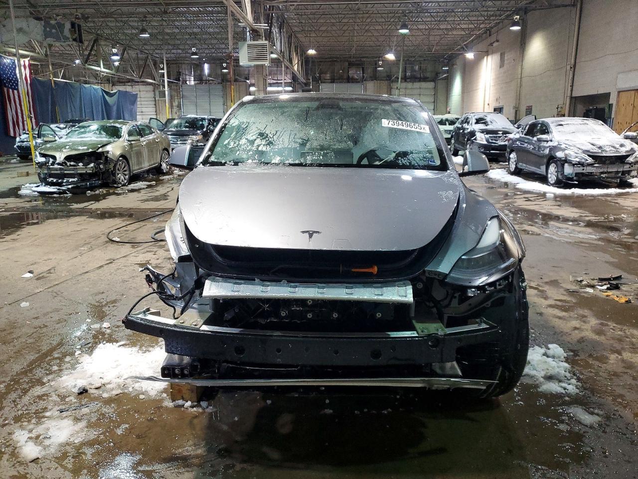 2024 Tesla Model Y - Image 5