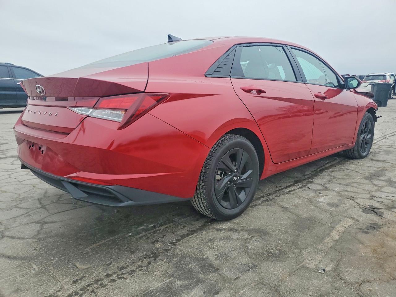 2023 Hyundai Elantra Sel - Фото 3