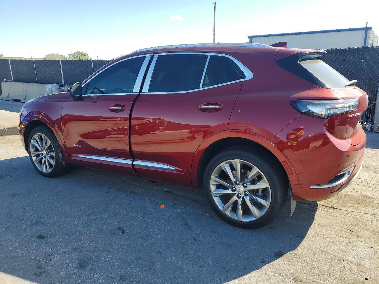 2021 Buick Envision Avenir - Фото 2