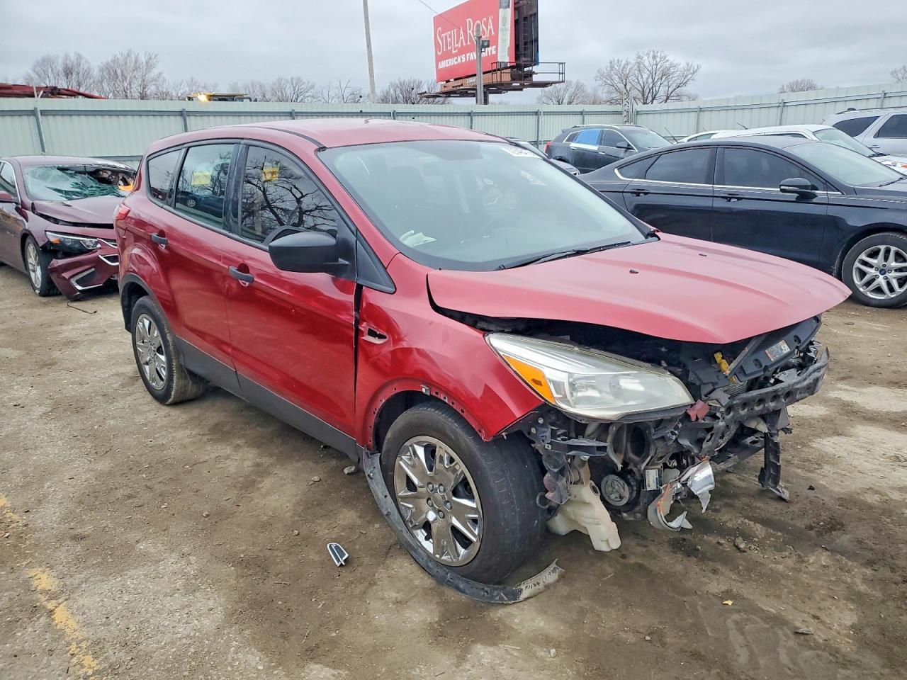 2014 Ford Escape S - Фото 4
