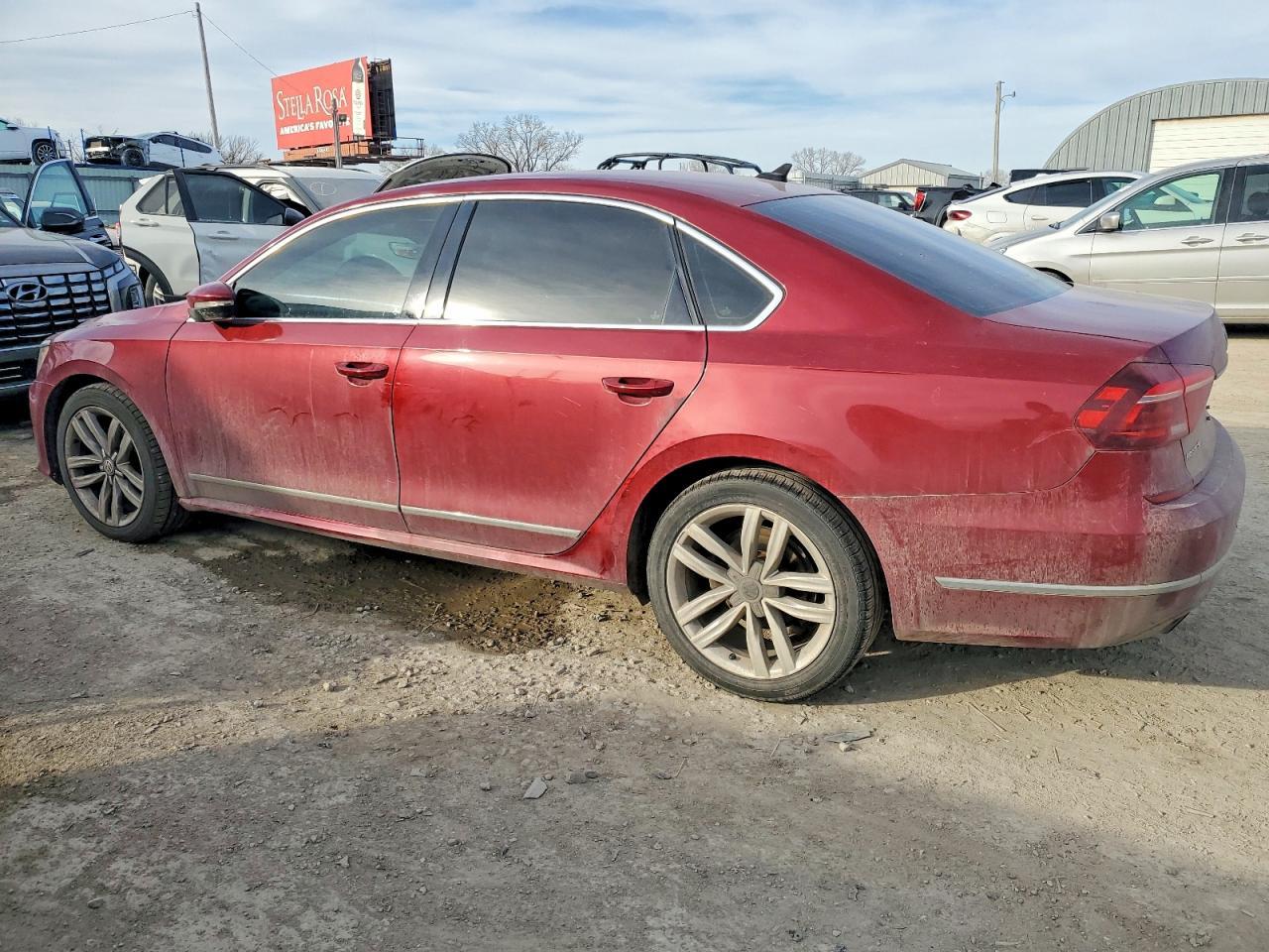 2017 Volkswagen Passat Se - Image 2