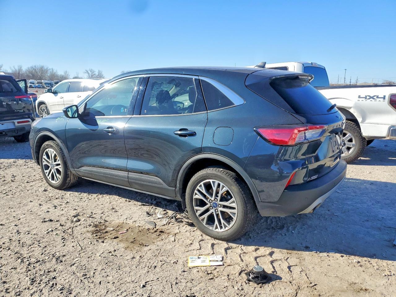 2022 Ford Escape Sel - Image 2