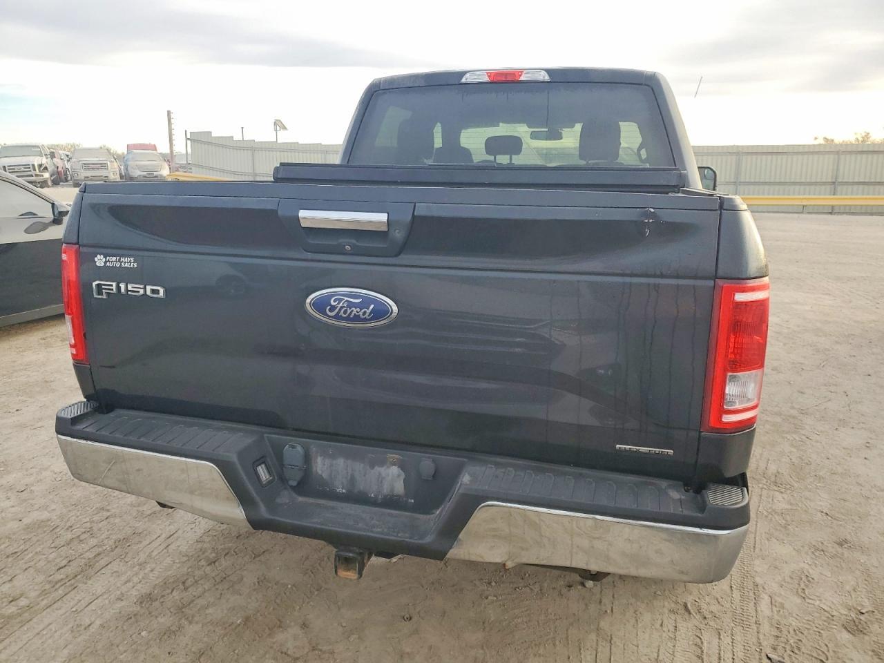 2016 Ford F150 Supercrew - Фото 6