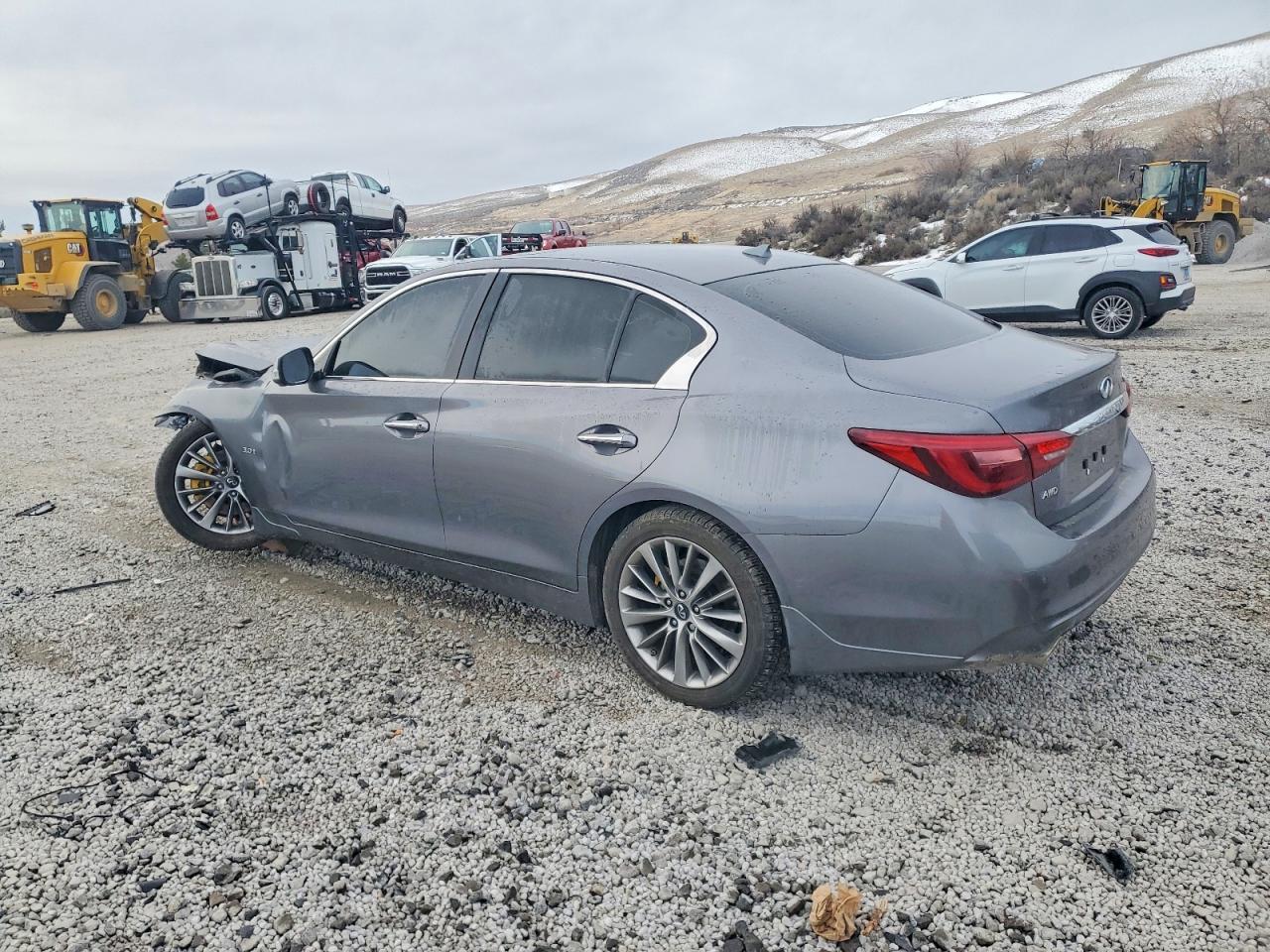 2022 Infiniti Q50 Luxe - Фото 2