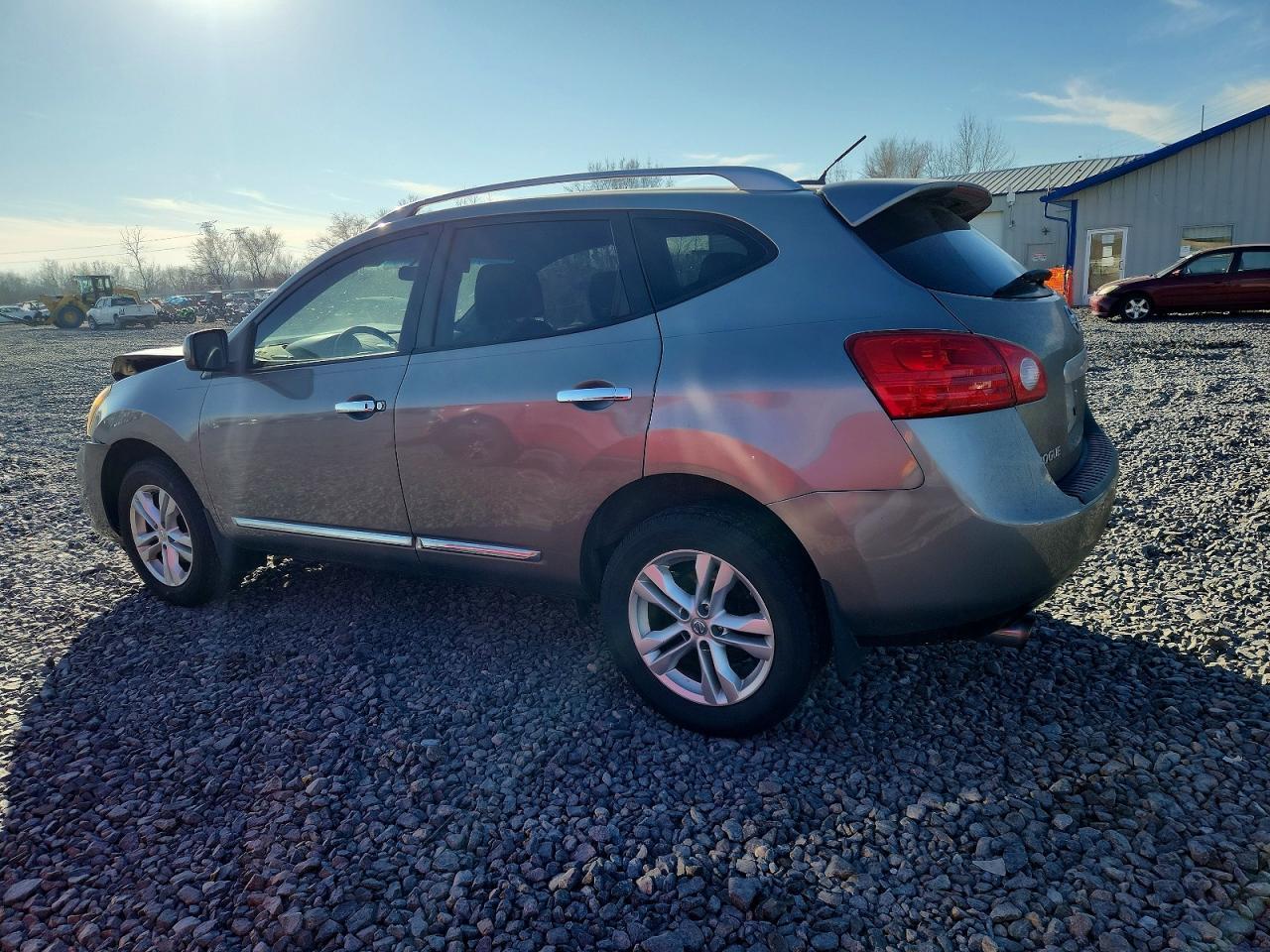 2012 Nissan Rogue S - Фото 2