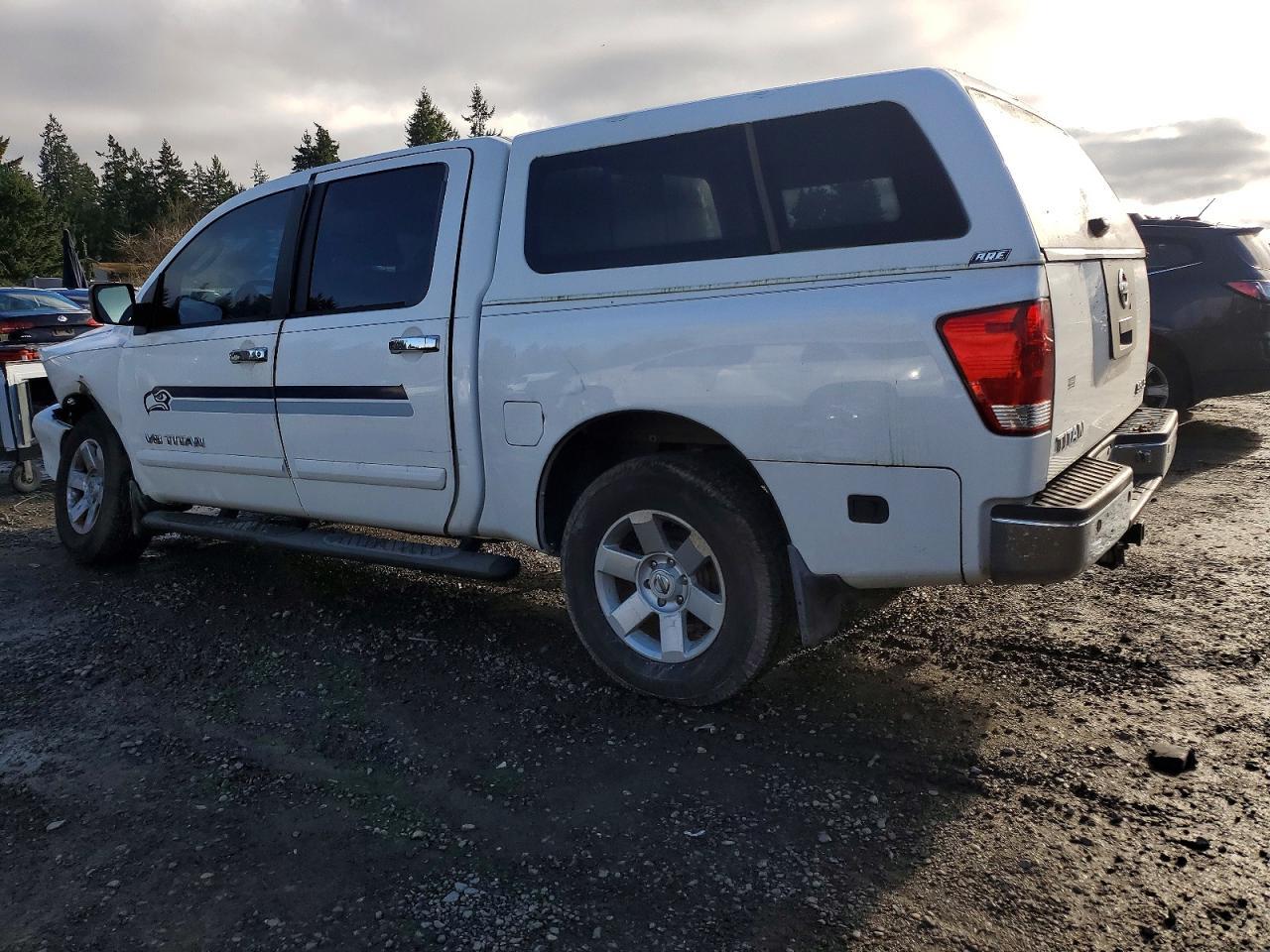 2005 Nissan Titan Xe - Фото 2