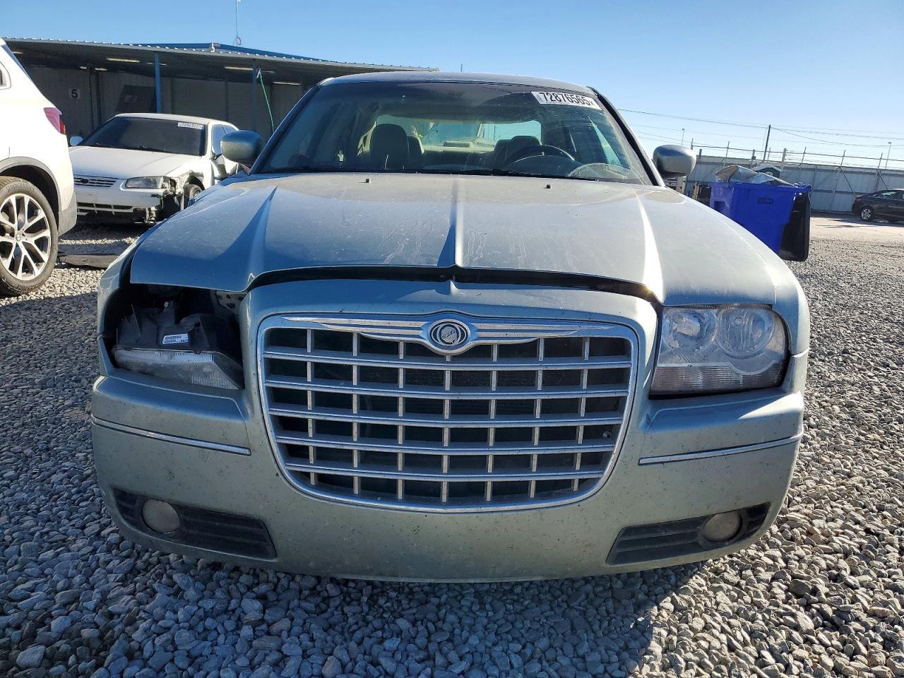 2006 Chrysler 300 Touring - Image 5