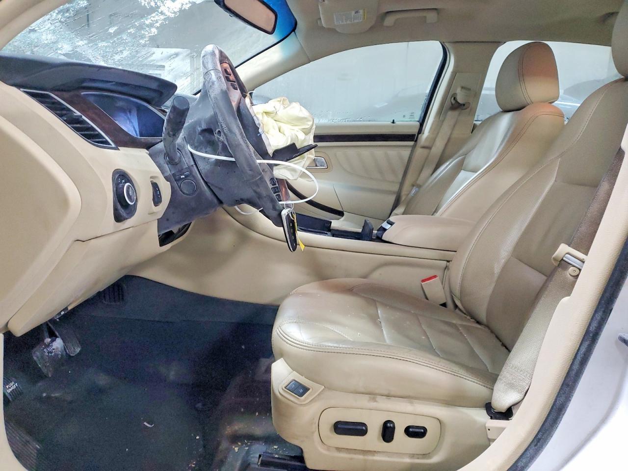 2013 Ford Taurus Limited - Image 7