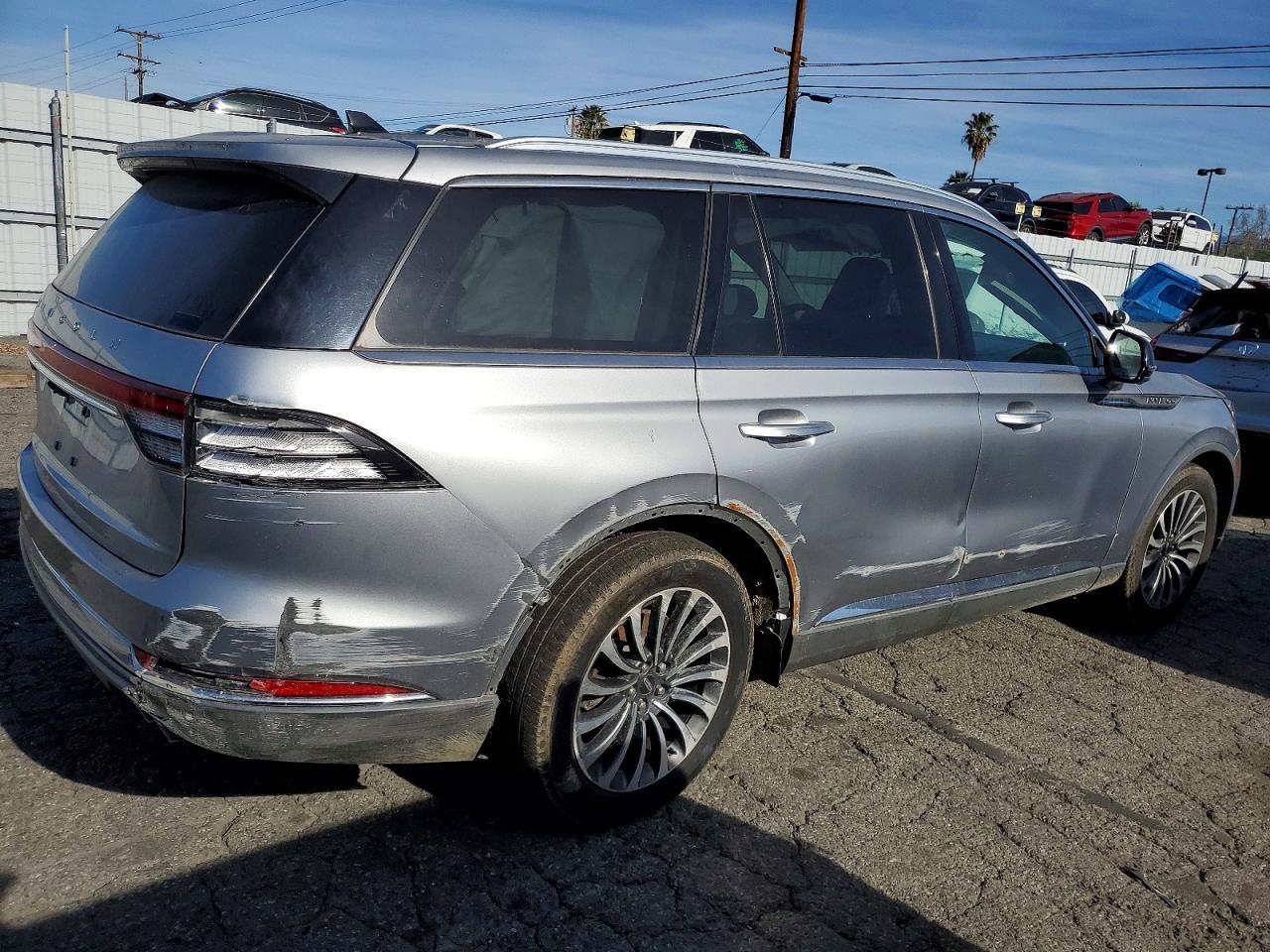 2021 Lincoln Aviator Reserve - Image 3