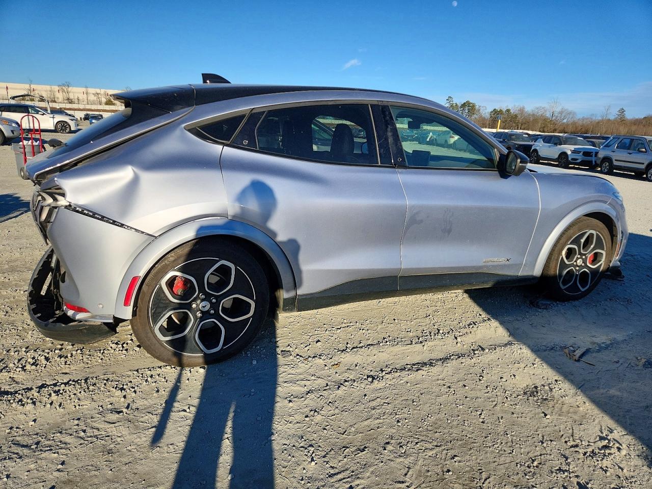 2022 Ford Mustang Mach-E Gt - Image 3