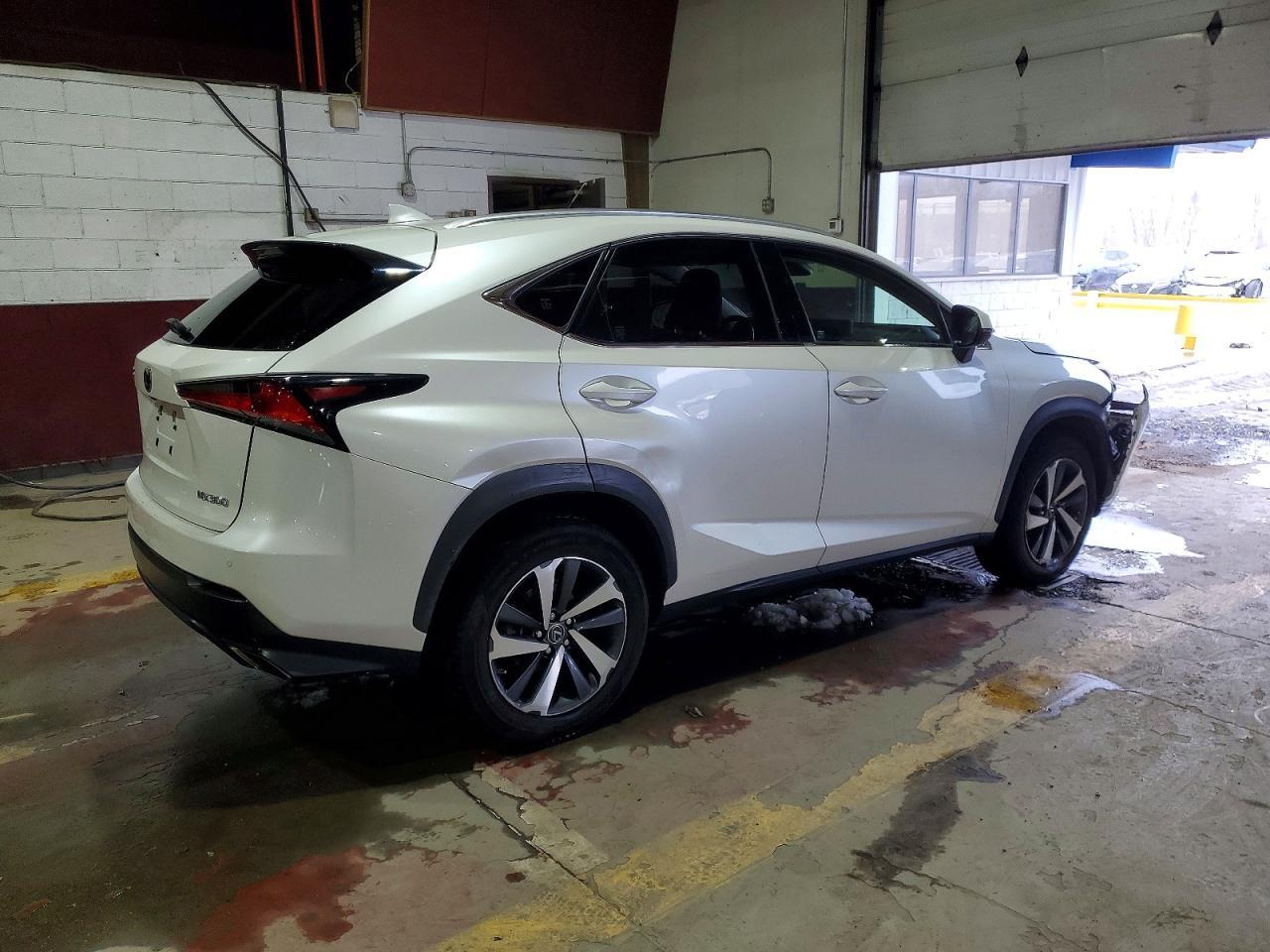 2020 Lexus Nx 300 - Image 3