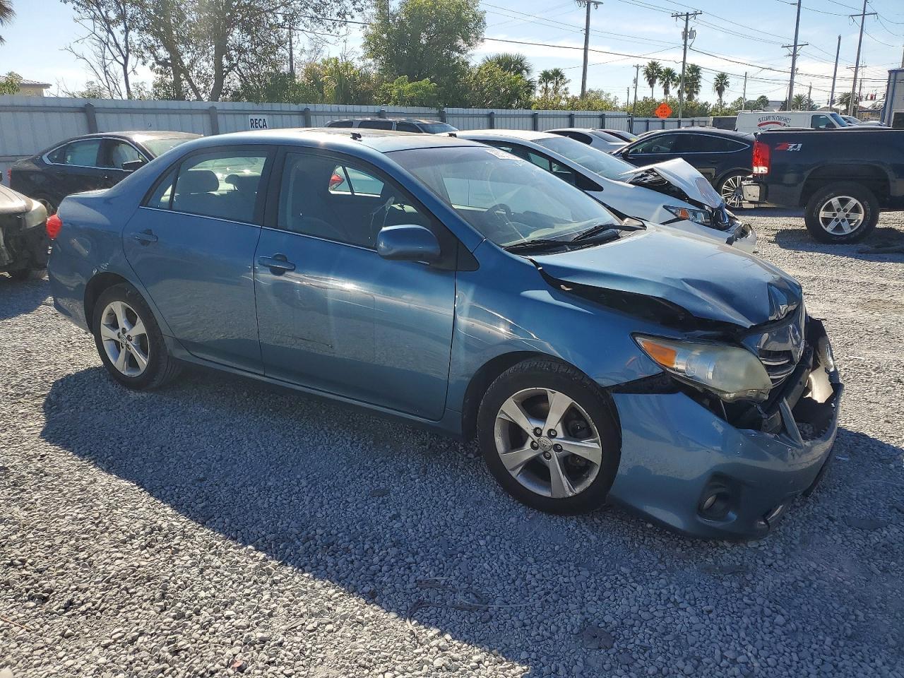 2013 Toyota Corolla Le - Image 4