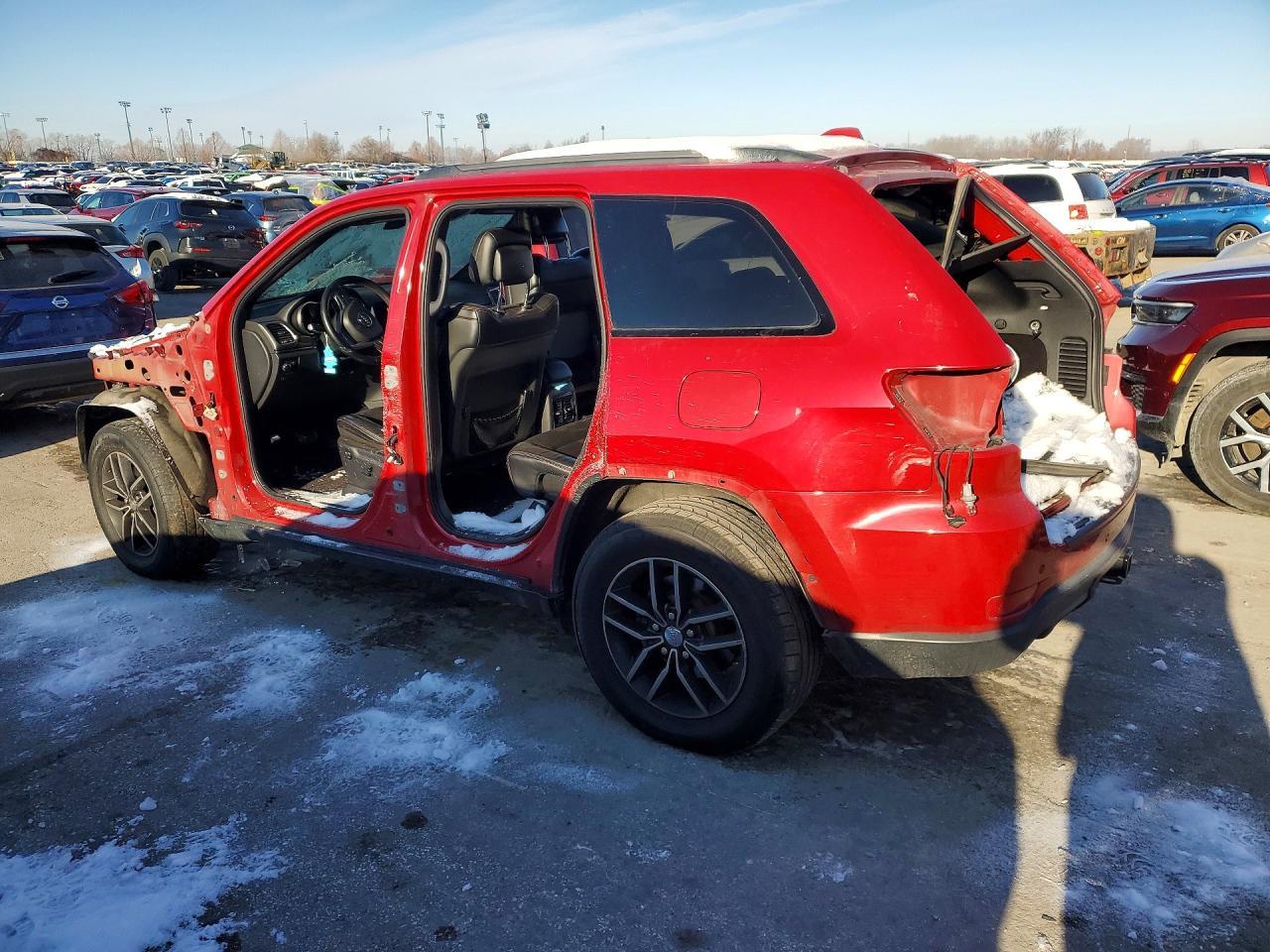 2017 Jeep Grand Cherokee Trailhawk - Фото 2