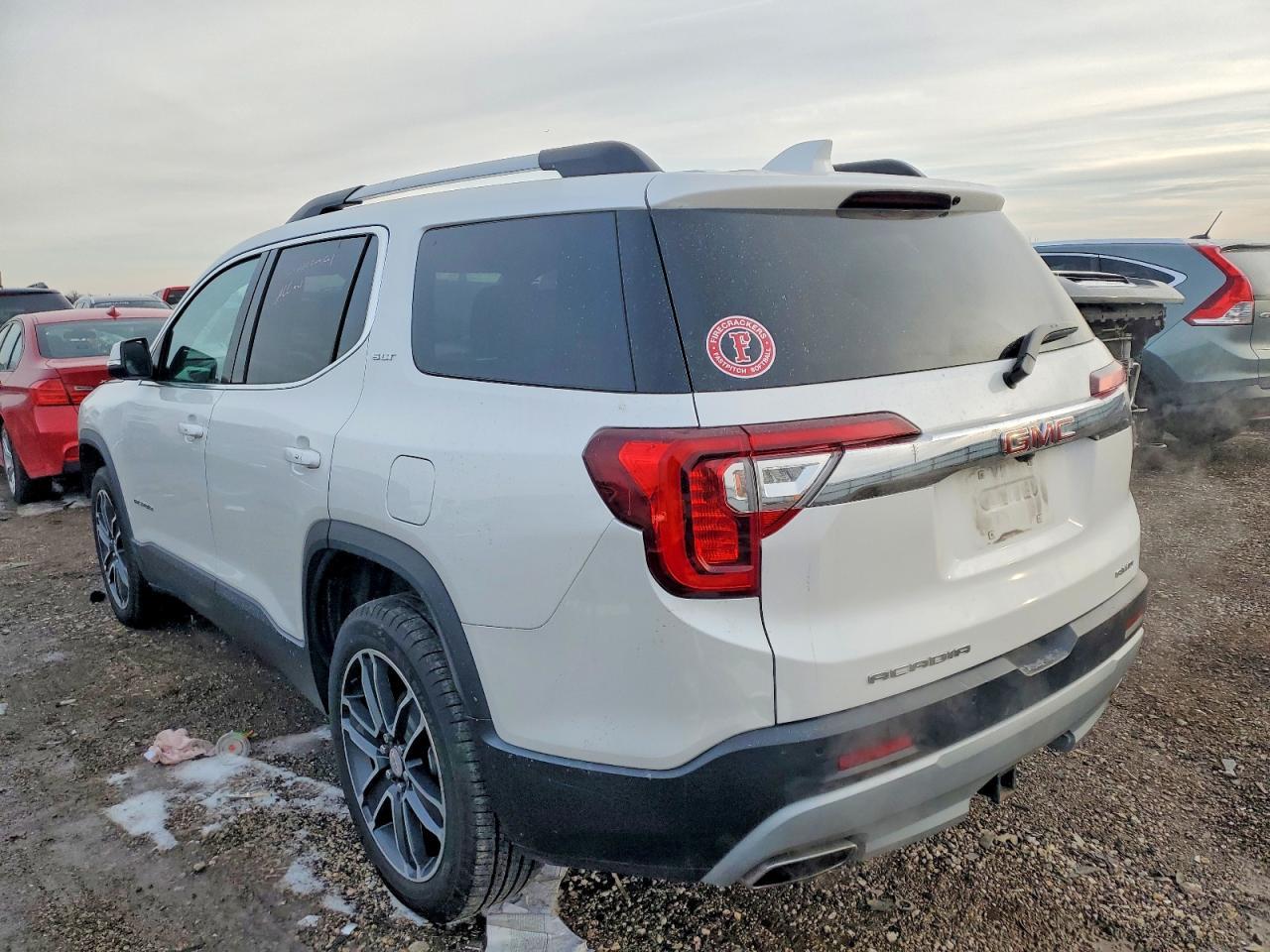 2021 GMC Acadia Slt - Фото 2
