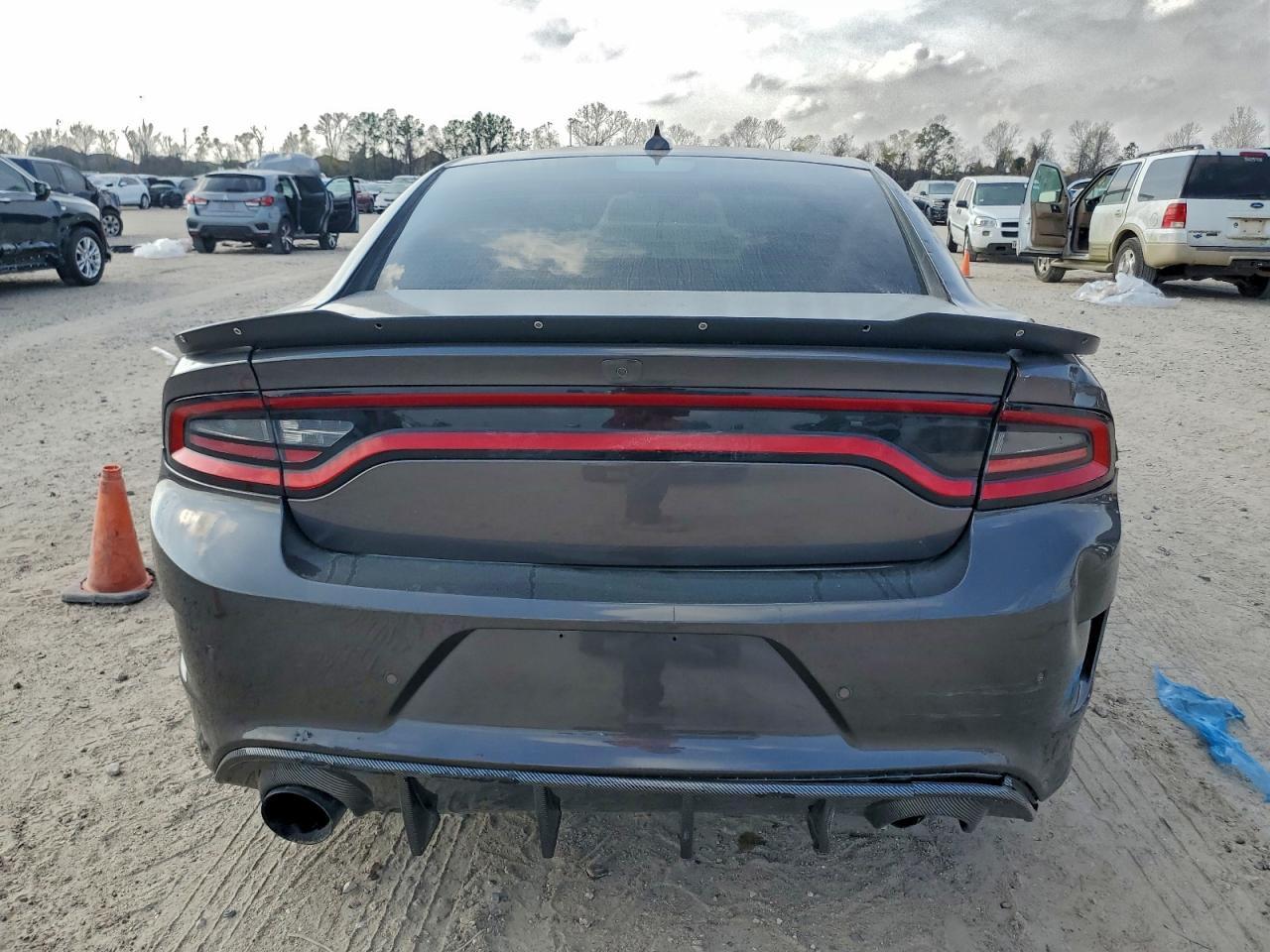 2020 Dodge Charger Scat Pack - Image 6