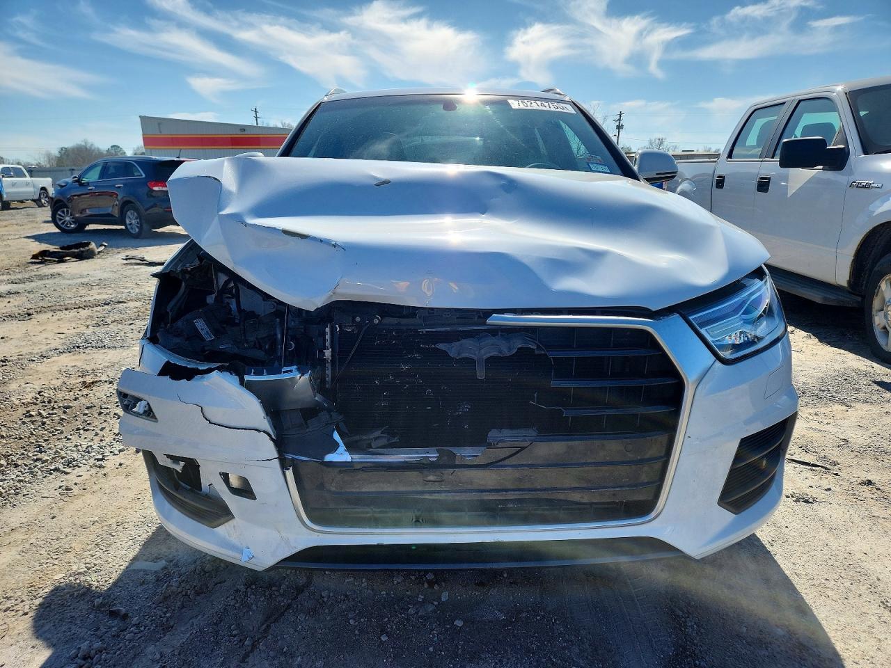 2017 Audi Q3 Premium Plus - Image 5