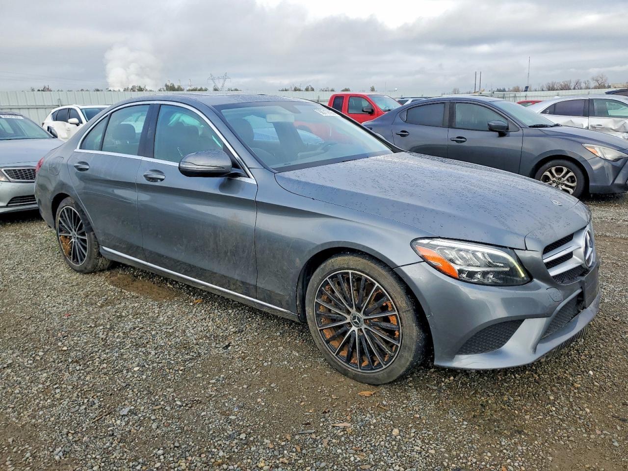 2019 Mercedes-Benz C 300 - Фото 4