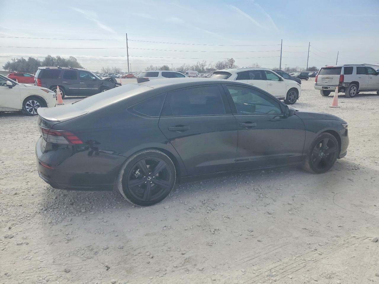 2025 Honda Accord Hybrid Sport-L - Image 3