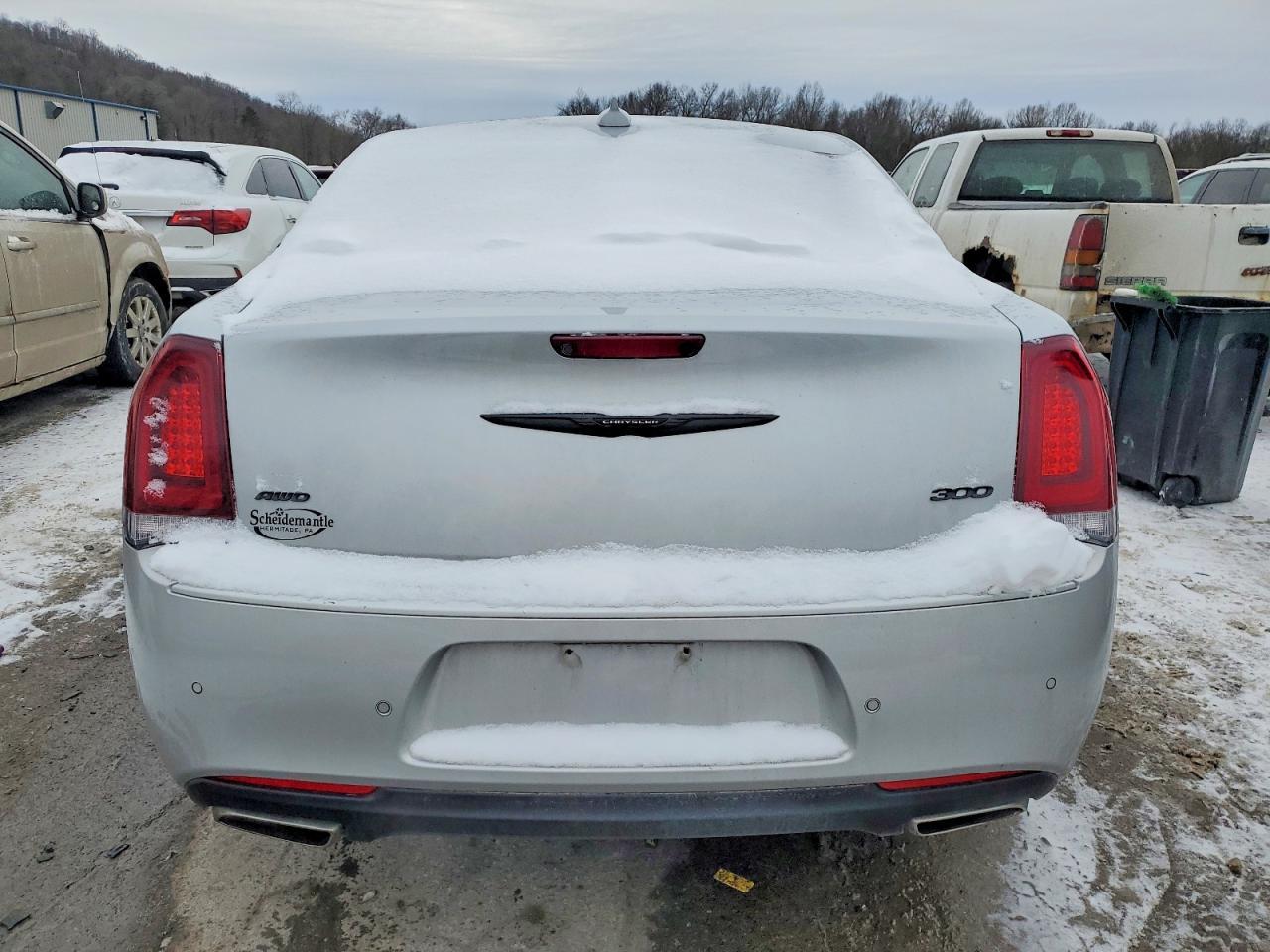 2023 Chrysler 300 Touring L - Фото 6