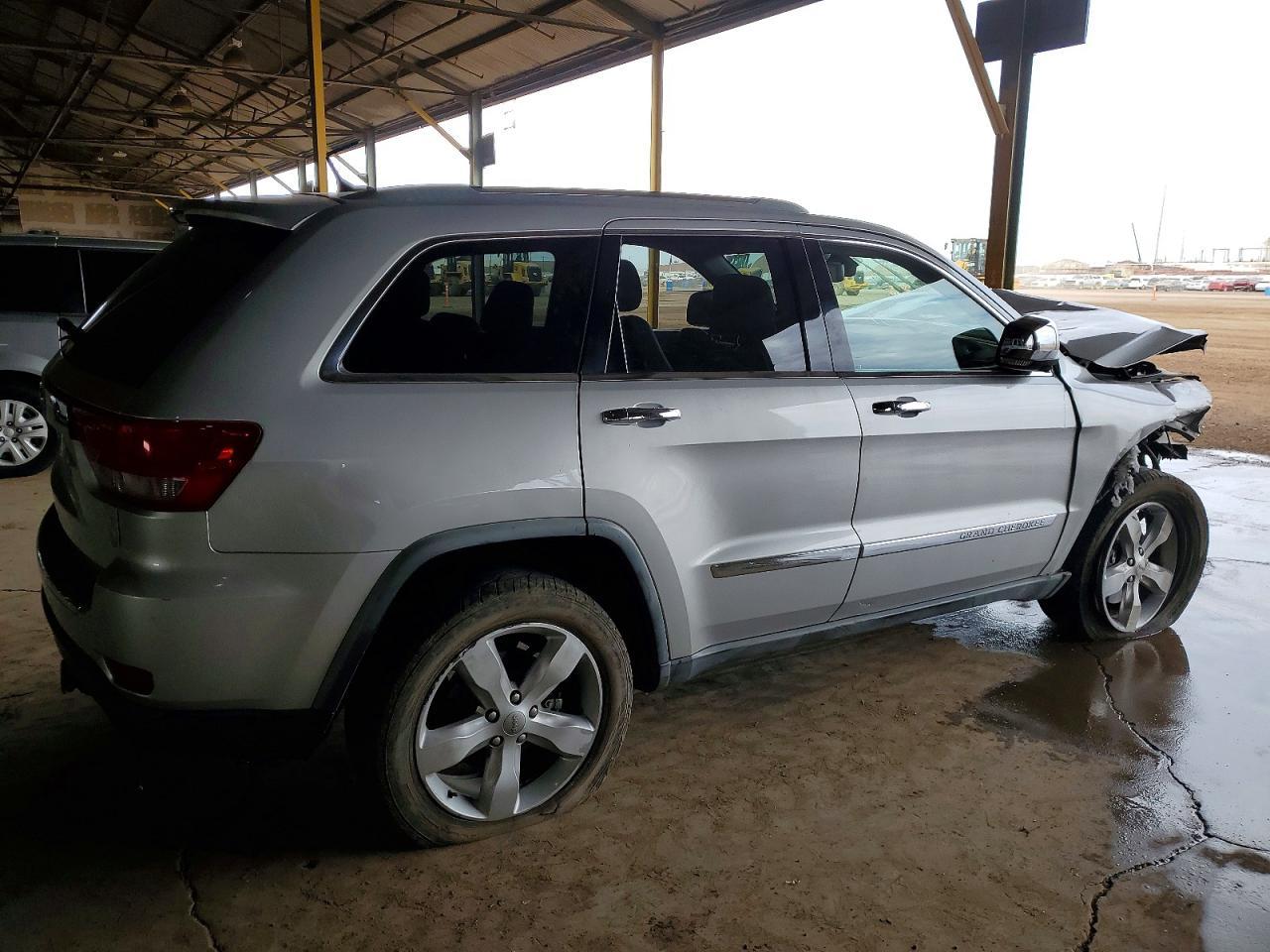 2012 Jeep Grand Cherokee Limited - Image 3