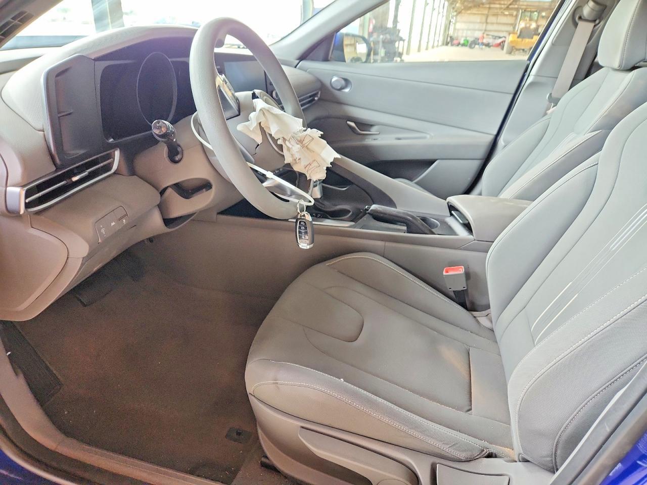 2023 Hyundai Elantra Sel - Фото 7